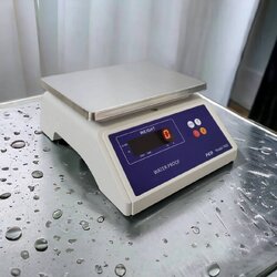 เครื่องชั่งดิจิตอลกันน้ำ 15 kg. ค่าละเอียด 1 g.