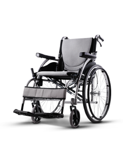 รถเข็นอลูมินัมอัลลอยด์คาร์ม่า รุ่น S-Ergo 105 (WheelChair KARMA S-Ergo 105) เบาะหนานุ่มสีเทาเท่ห์ นั่งสบายสไตล์เบาะรูปตัว S Shape