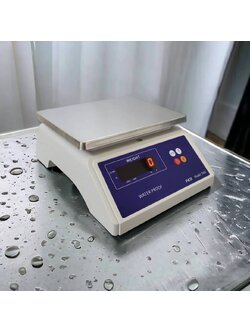 เครื่องชั่งดิจิตอลกันน้ำ 15 kg. ค่าละเอียด 1 g.