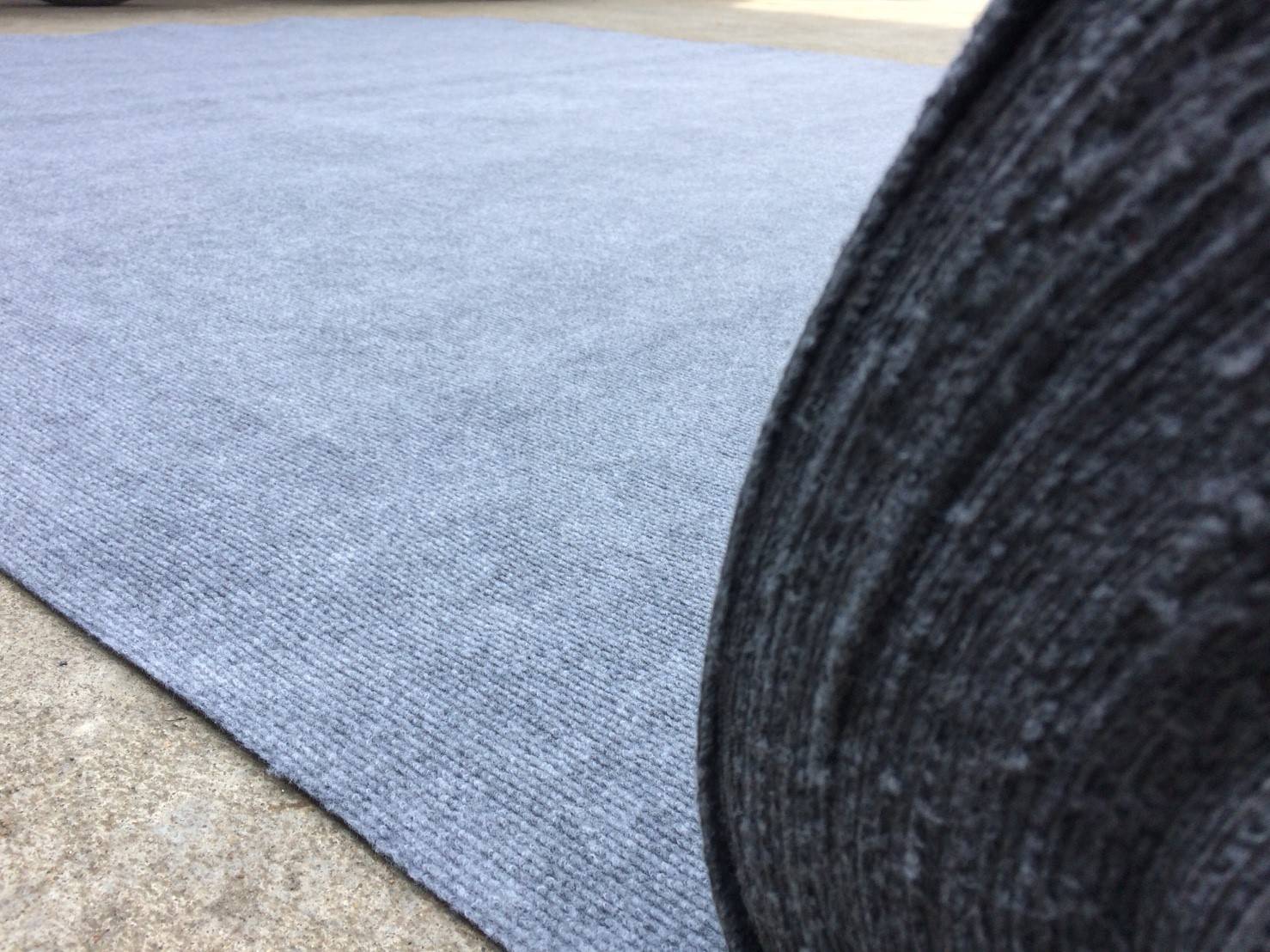 พรมลูกฟูก หรือพรมปูวัด สีเทาควันบุหรี่ 018 หนา 4-6 มิล