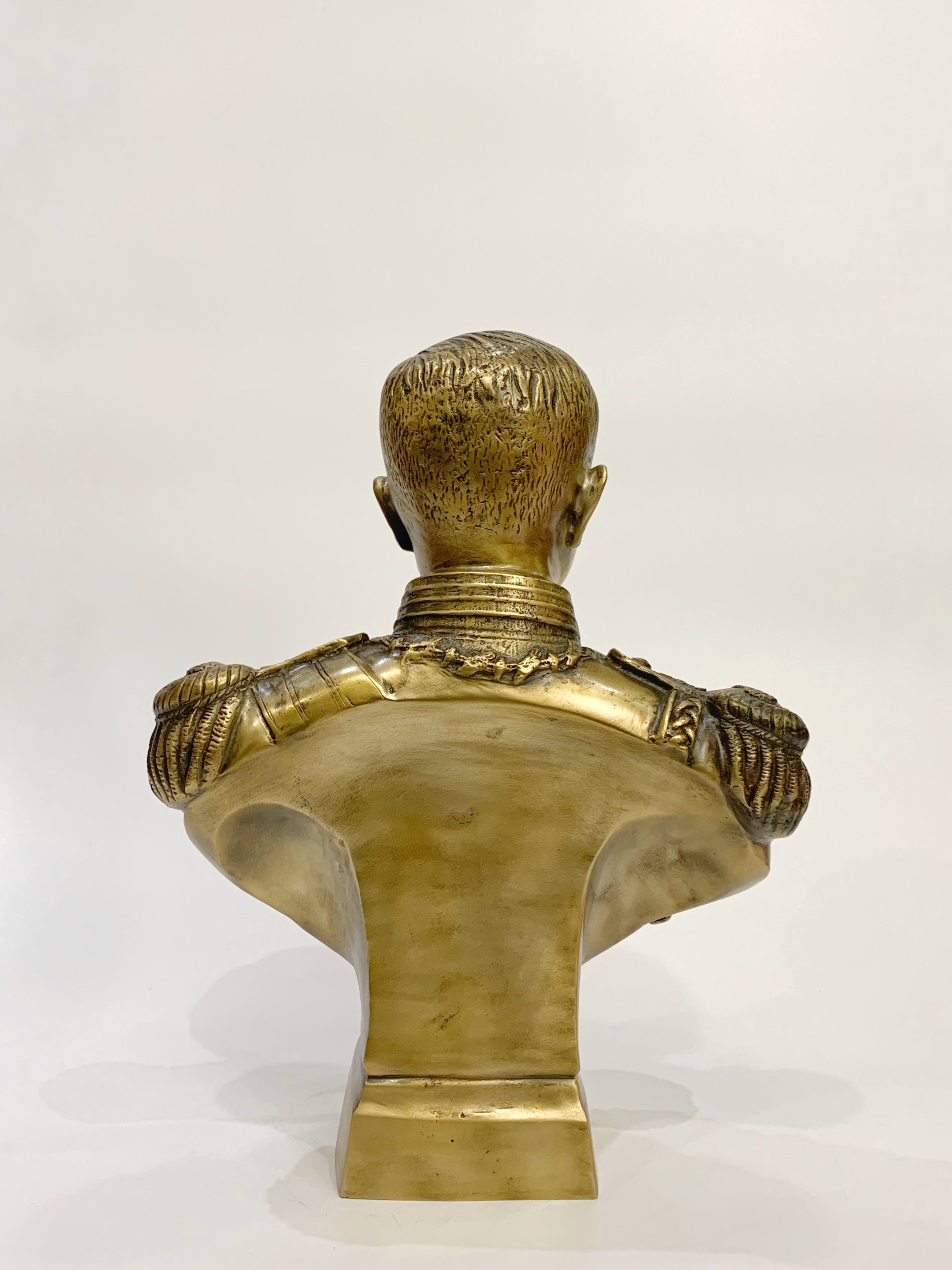 เสด็จเตี่ยกรมหลวงชุมพร ครึ่งพระองค์