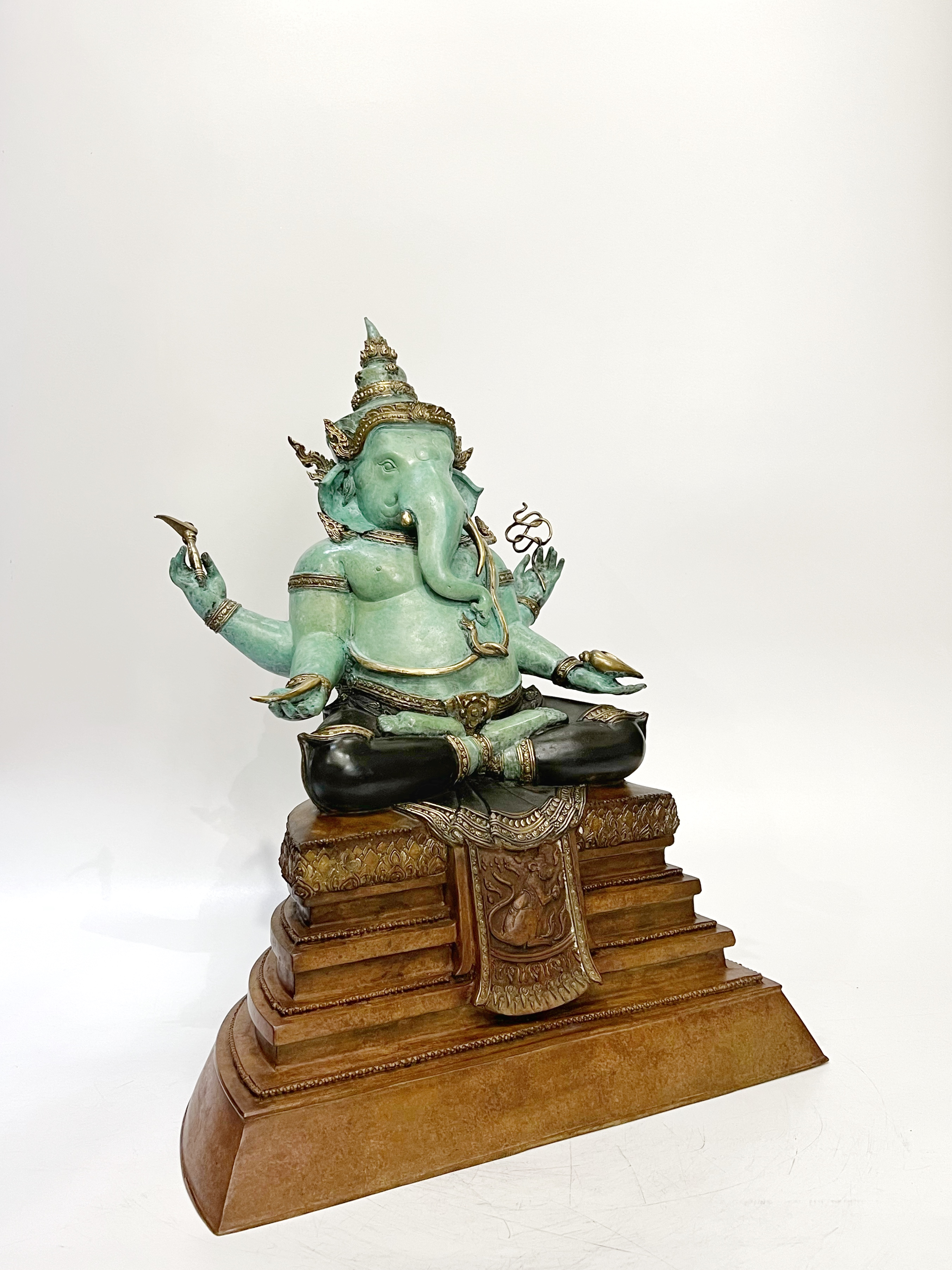 พระพิฆเนศ หน้าตัก 9 นิ้ว (เททองนำฤกษ์)