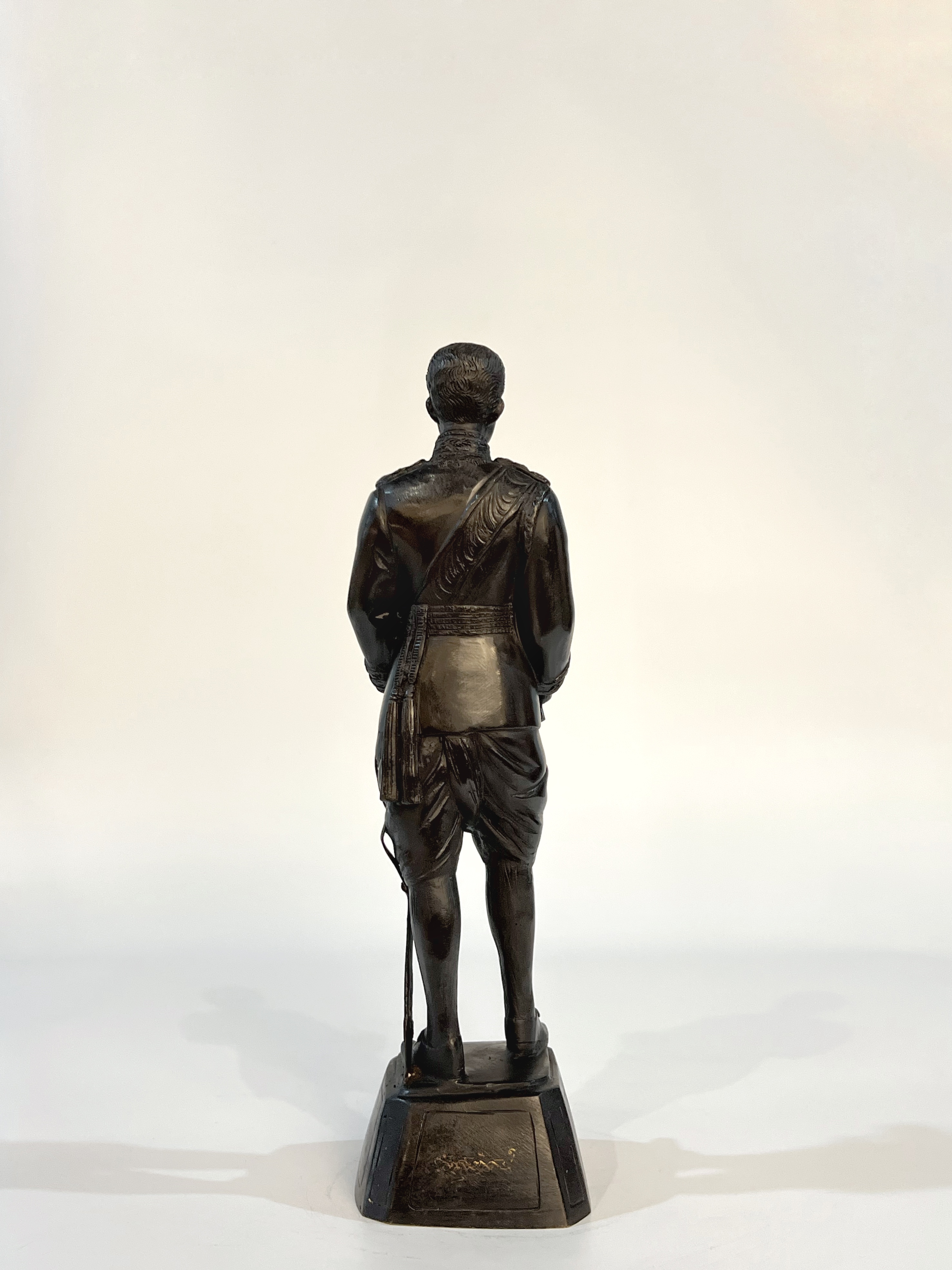 รัชกาลที่ 5 หน้าตัก 7 นิ้ว