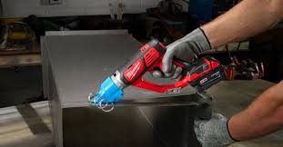 MILWAUKEE M18 BMS20-0 กรรไกรตัดโลหะไร้สาย 2.0 มม. 18 โวลต์ (เครื่องเปล่า)