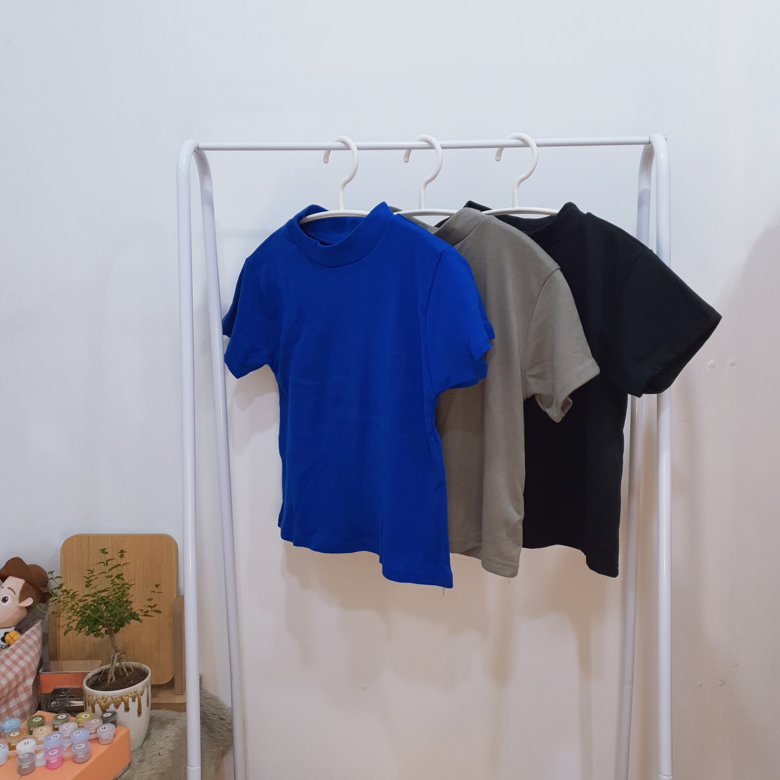 เสื้อครอปคอเต่าแขนสั้น สีพื้น nuttyshopp.p