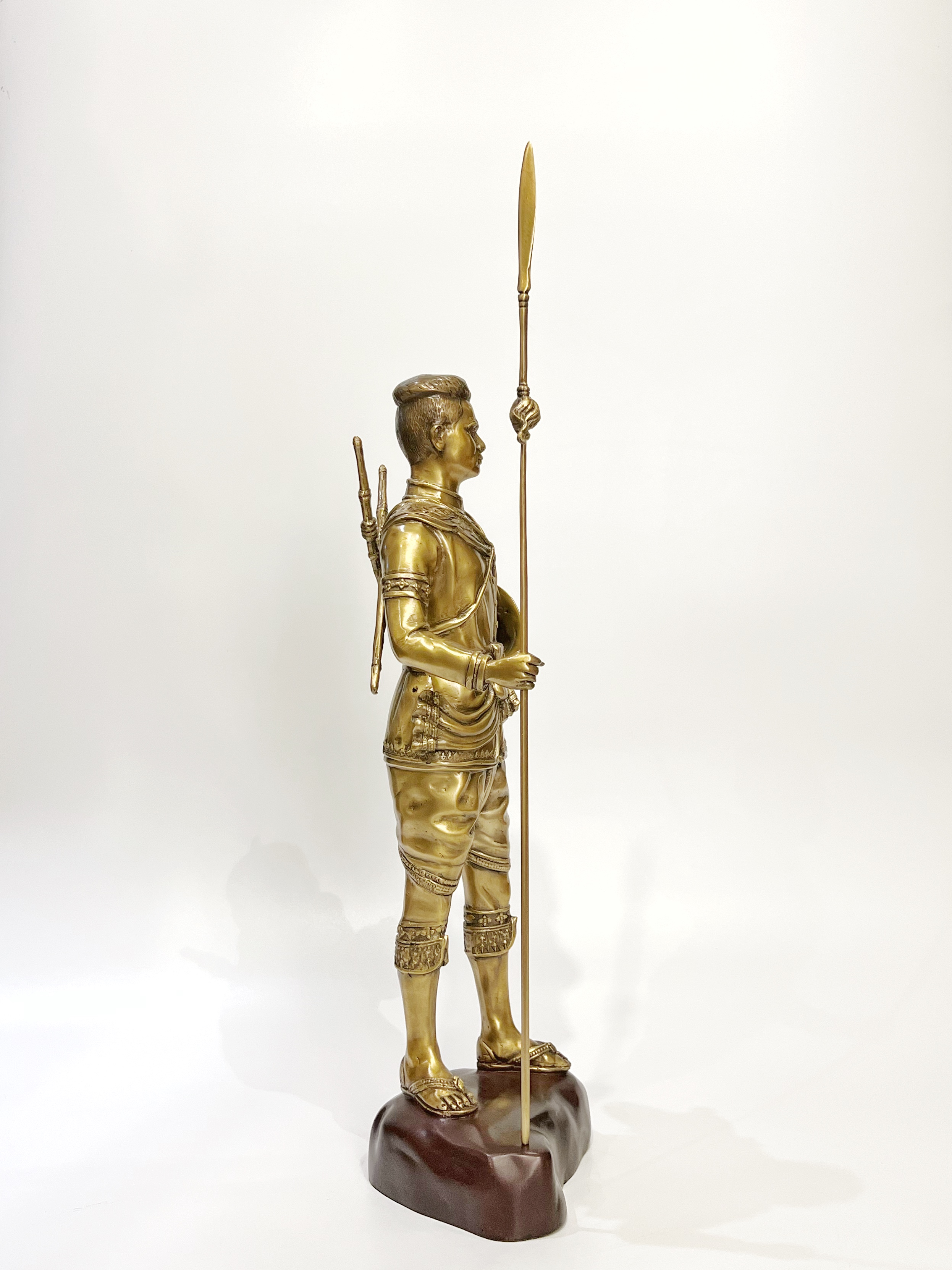 ประติมากรรมชุด 7 มหาราช หน้าตัก 9 นิ้ว