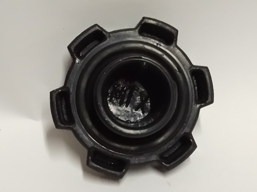 ฝาน้ำมันเครื่องToyota MTX, LH112, LN85, Tiger