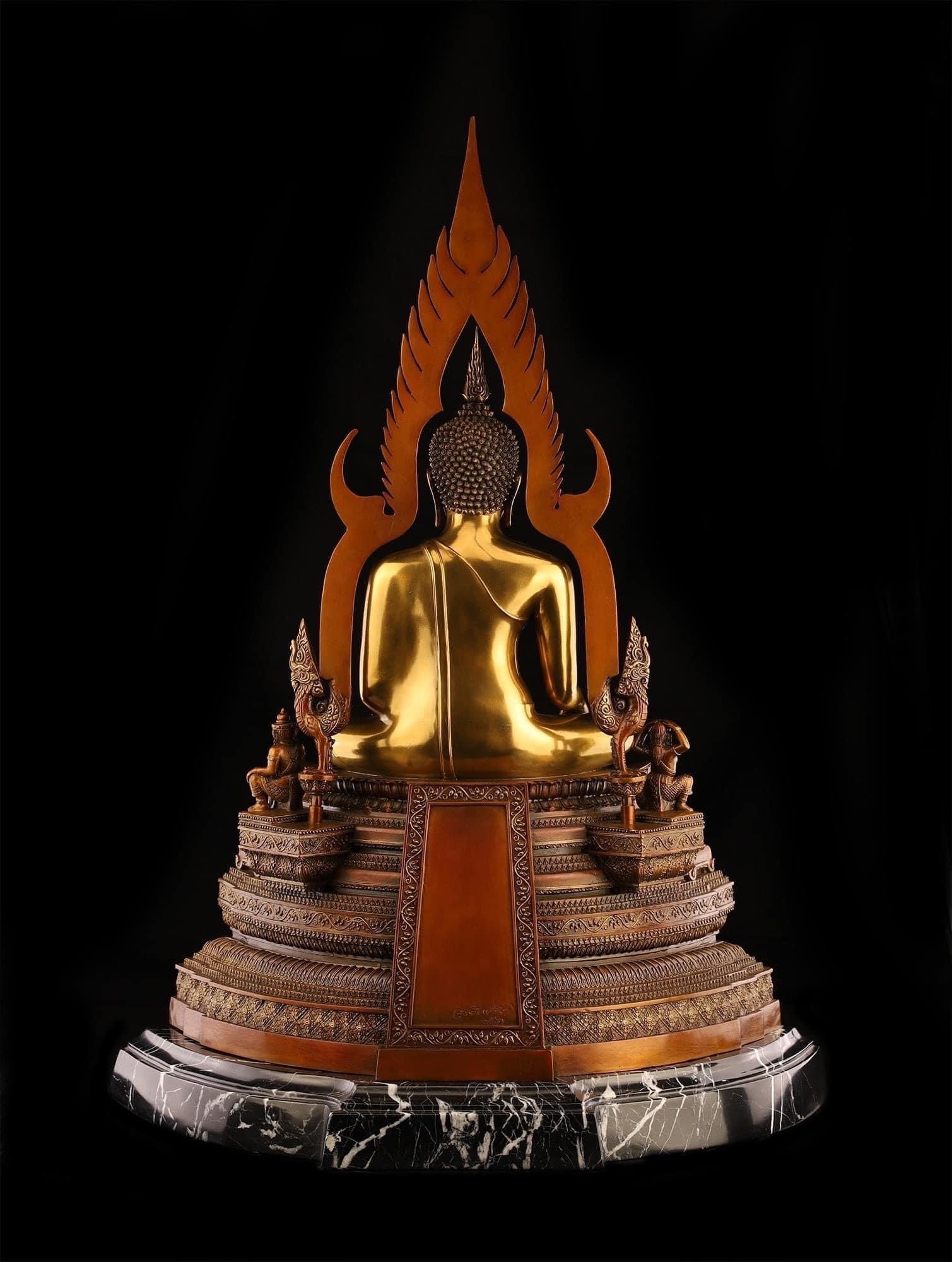 ปิด : ผลงาน องค์พระพุทธชินราช "ราชันย์สยาม"