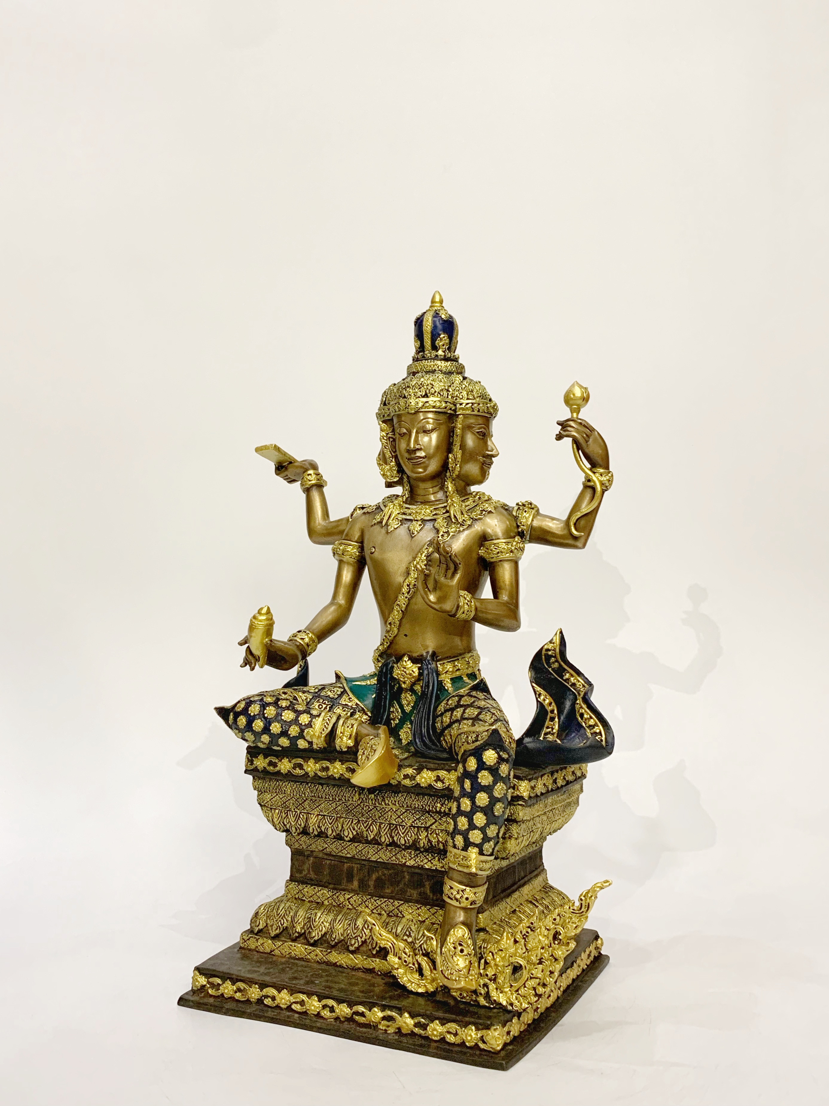 พระพรหมธาดา บันดาลโชค หน้าตัก 7 นิ้ว