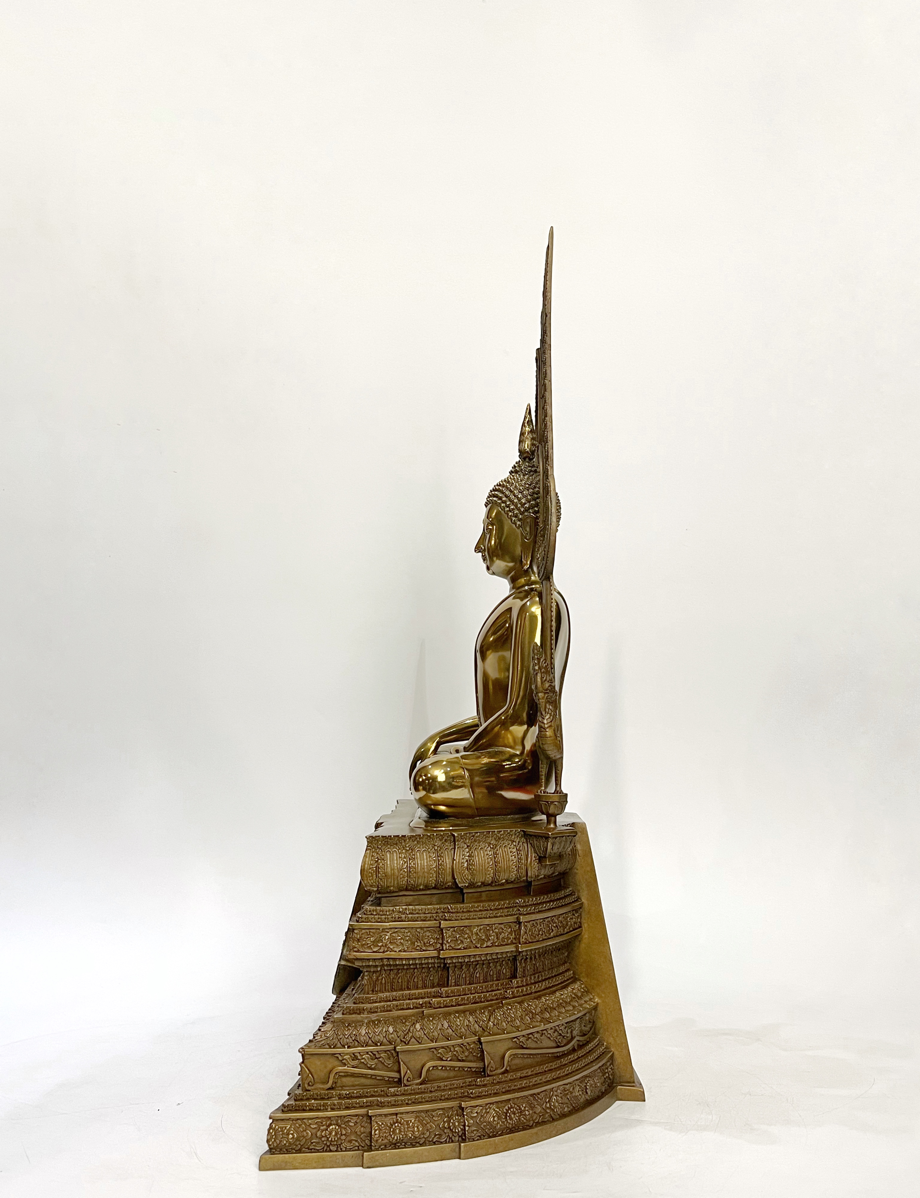 สมเด็จองค์ปฐม ๒๕๖๔ หน้าตัก 9 นิ้ว (หมายเลข 24)