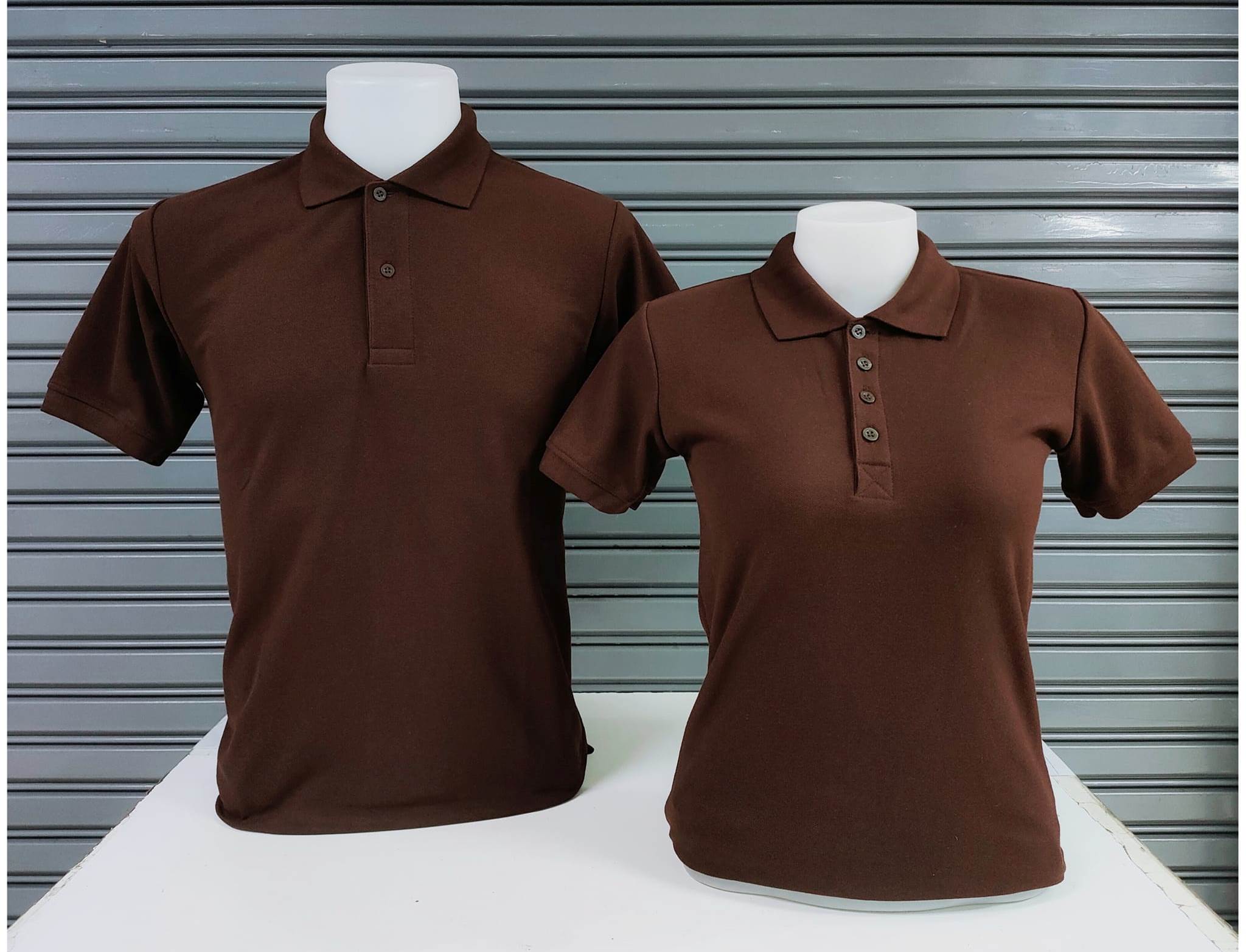 เสื้อโปโลสีน้ำตาลเข้ม
