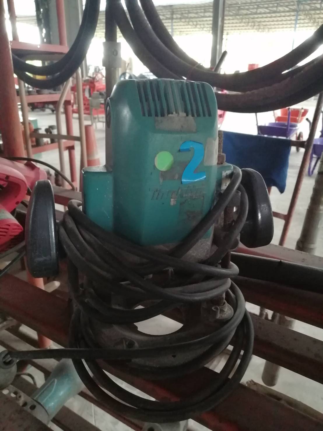 ราวเตอร์เก่า MAKITA