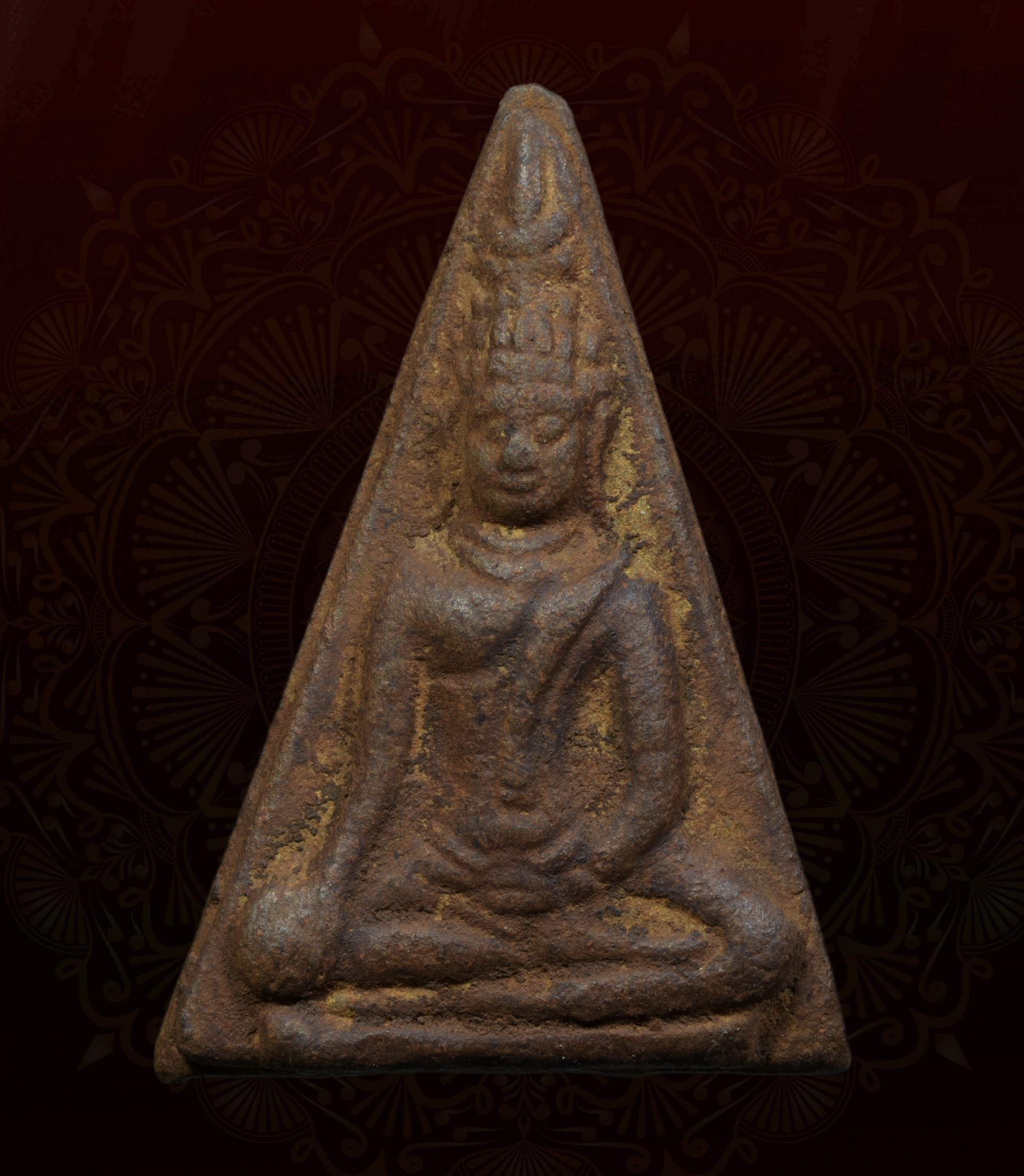 พระนางพญาเสน่ห์จันทร์ กรุต้นจันทร์