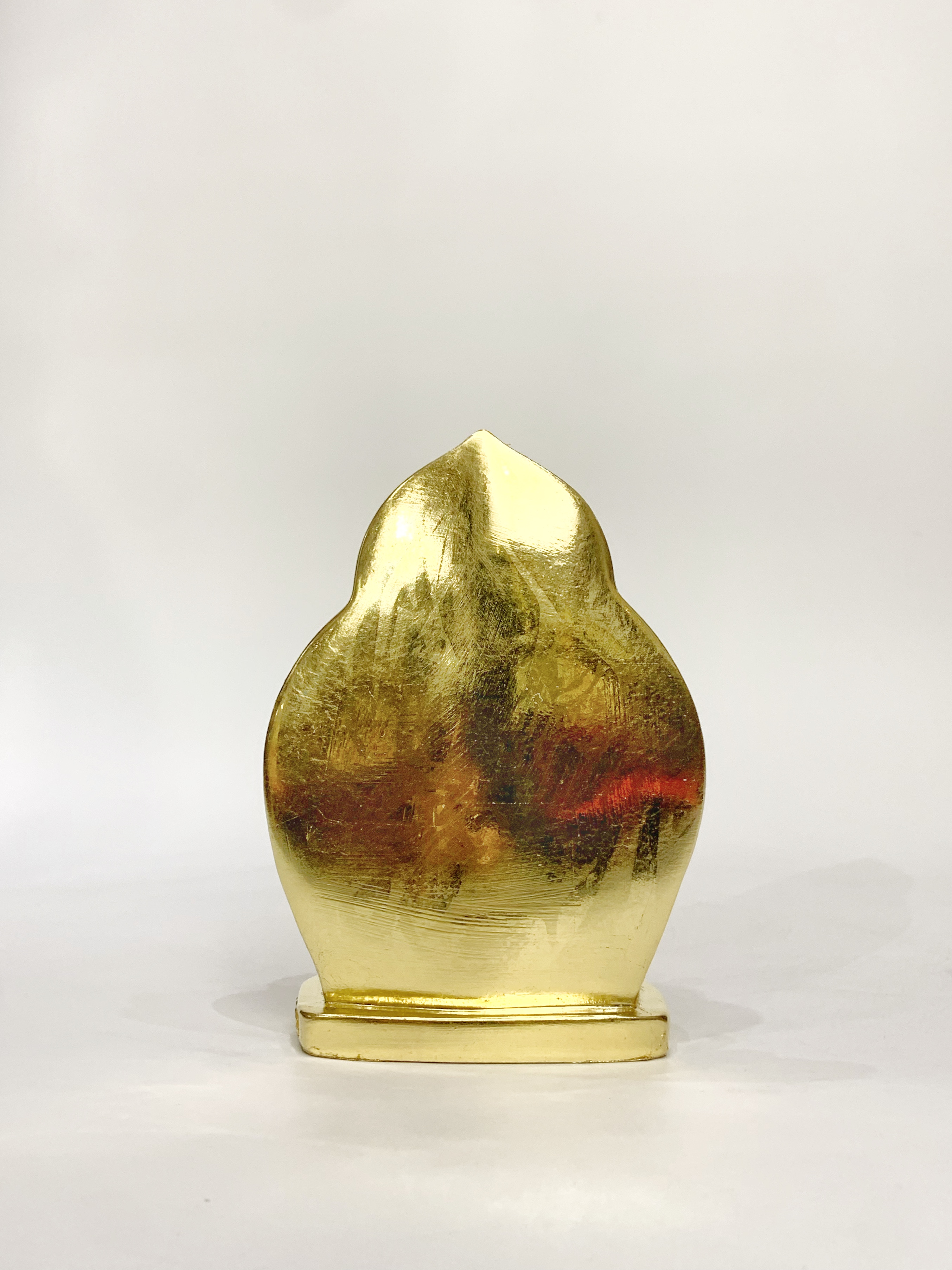 พระโพธิสัตว์กวนอิม เจ้าแม่กวนอิม ปางพันมือ (นั่ง)