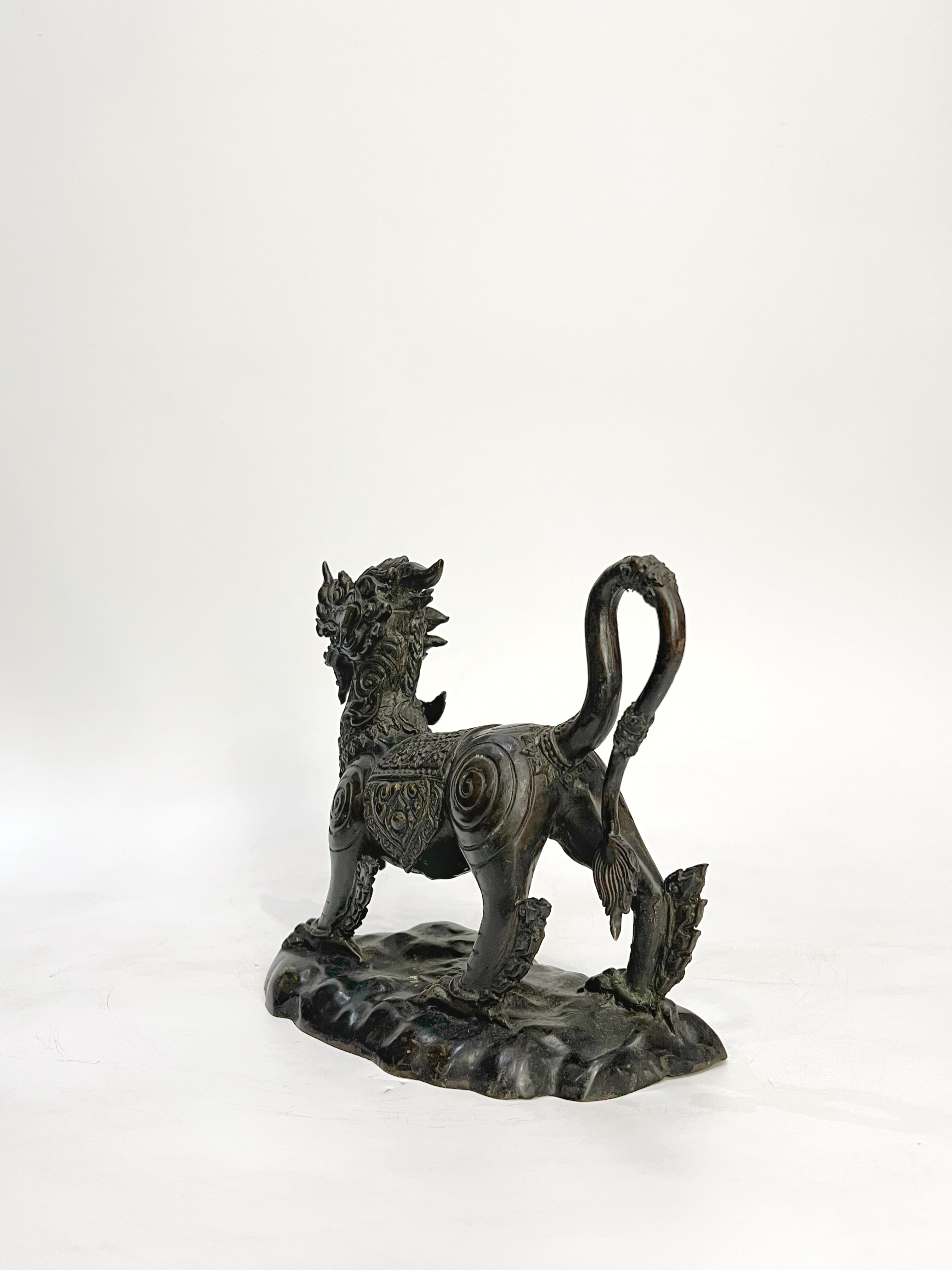 สิงห์ (ราคาต่อ 1 ตัว)