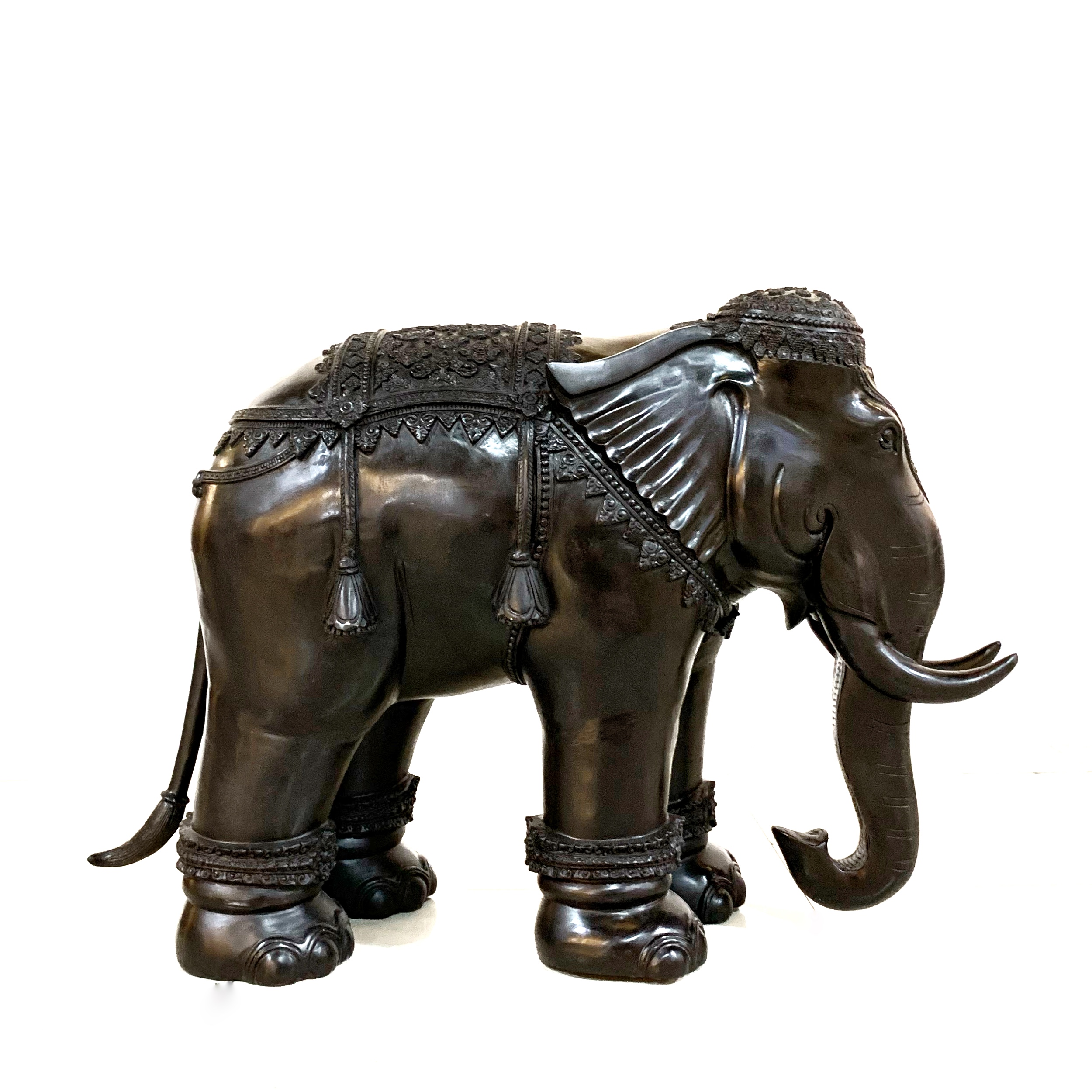 ช้าง ทรงเครื่องไทย (ราคาต่อ 1 ตัว)