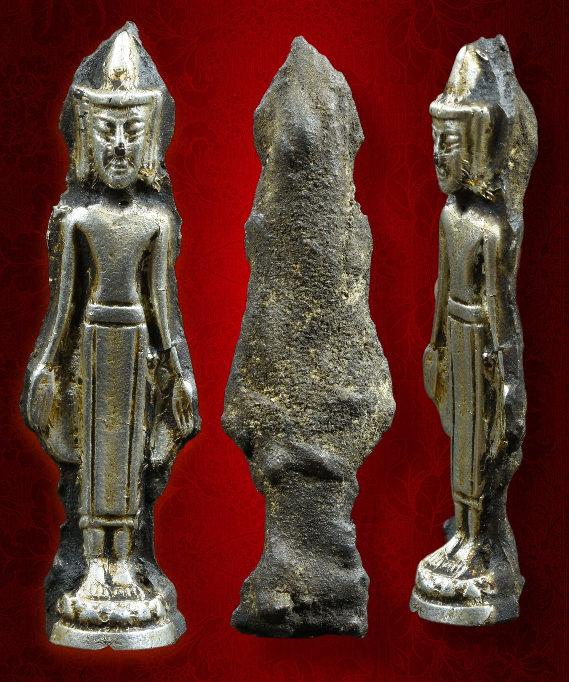 พระปางเปิดโลก เนื้อว่านหน้ากากเงิน