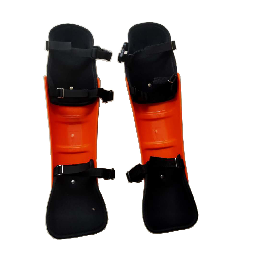 สนับแข้งตัดหญ้า