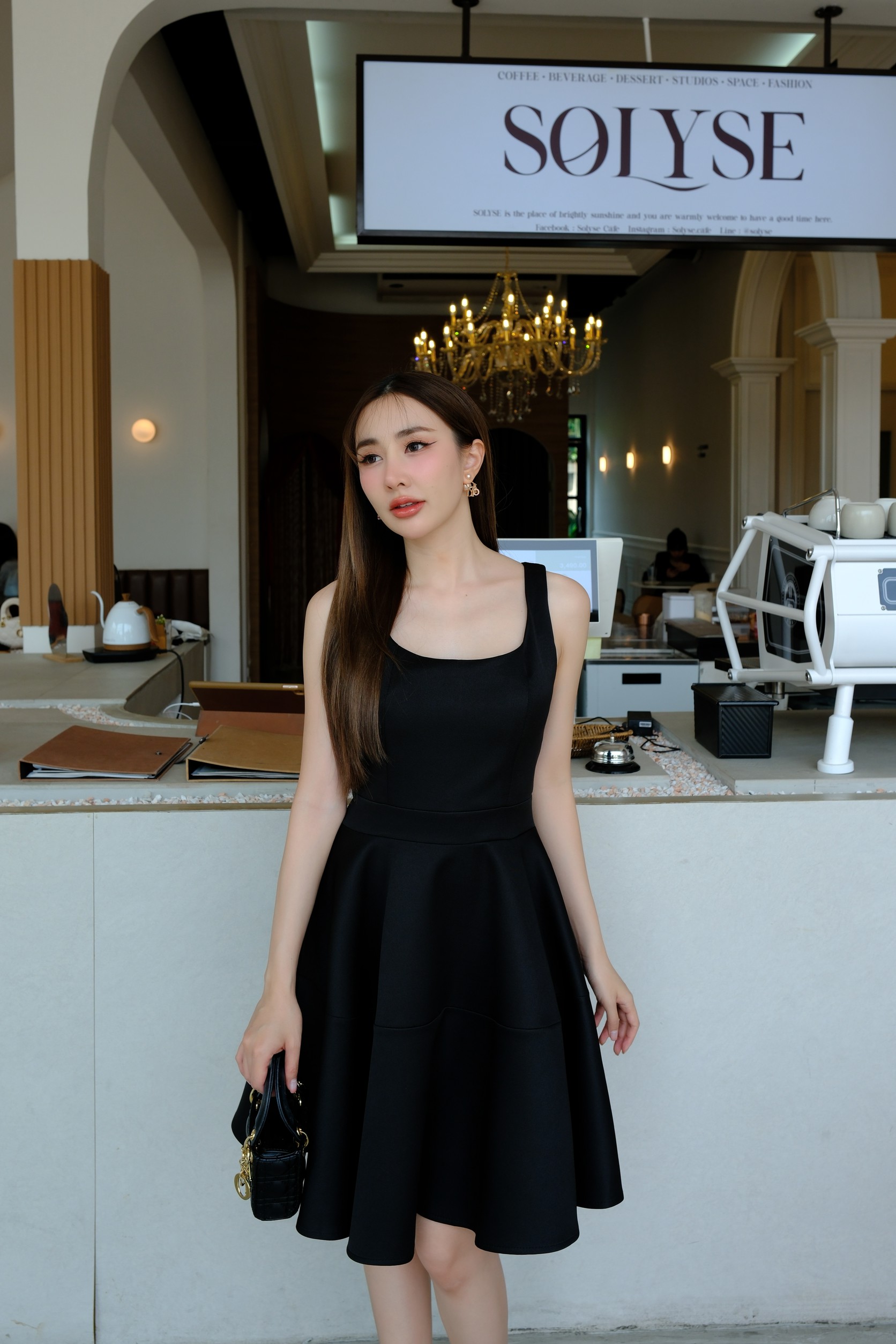Morin dress #4805 เดรสสั้นผ้าพรีเมี่ยมอัดกาวอย่างดี ทรงสวยแบบตะโกน ช่วงบนเก็บหุ่นสไตล์Corset thitiya