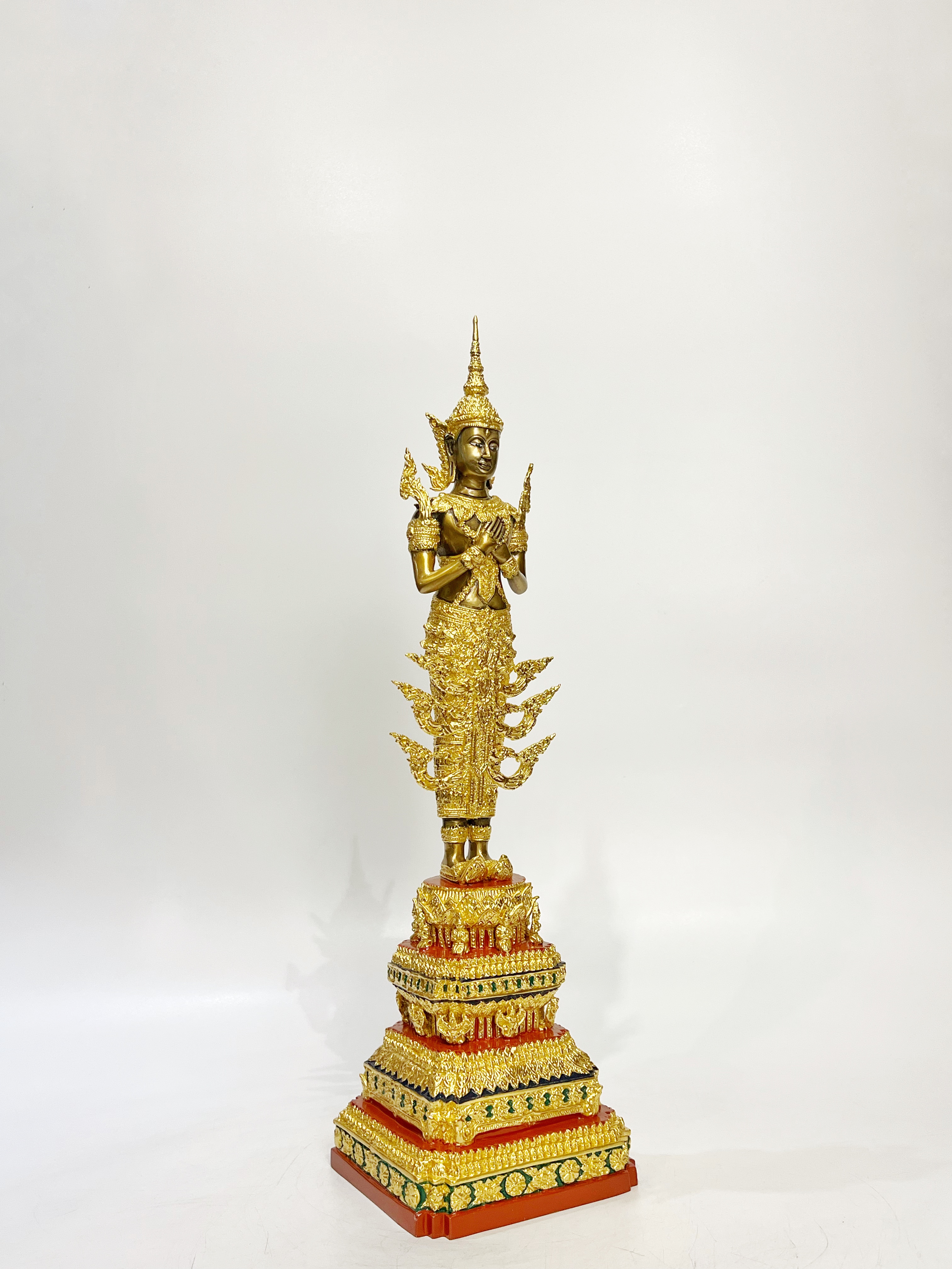 พระพุทธรูปปางรำพึง ทรงเครื่องจักพรรดิ์ หน้าตัก 5 นิ้ว