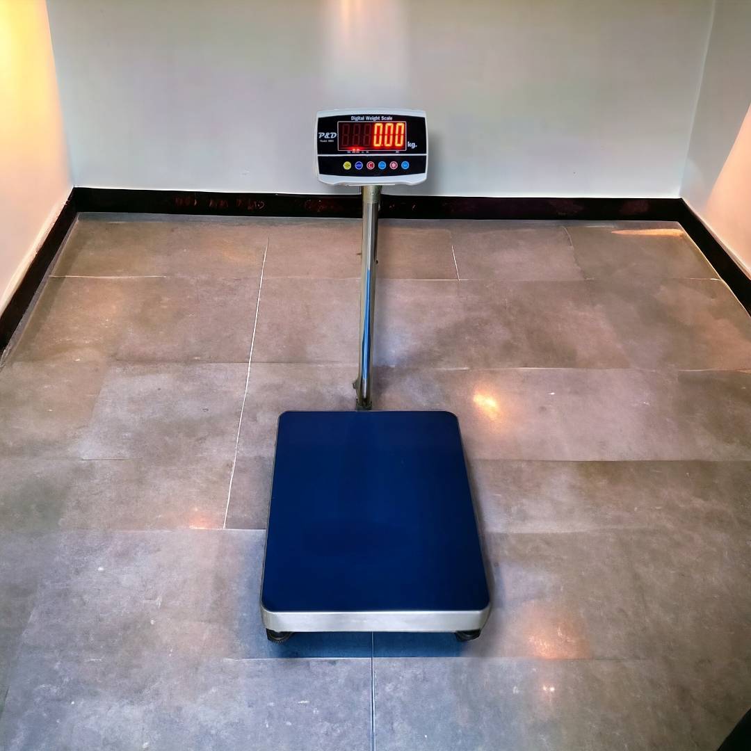 เครื่องชั่งดิจิตอล 300 kg. ค่าละเอียด 50 g. แท่นชั่ง 50x60 cm.