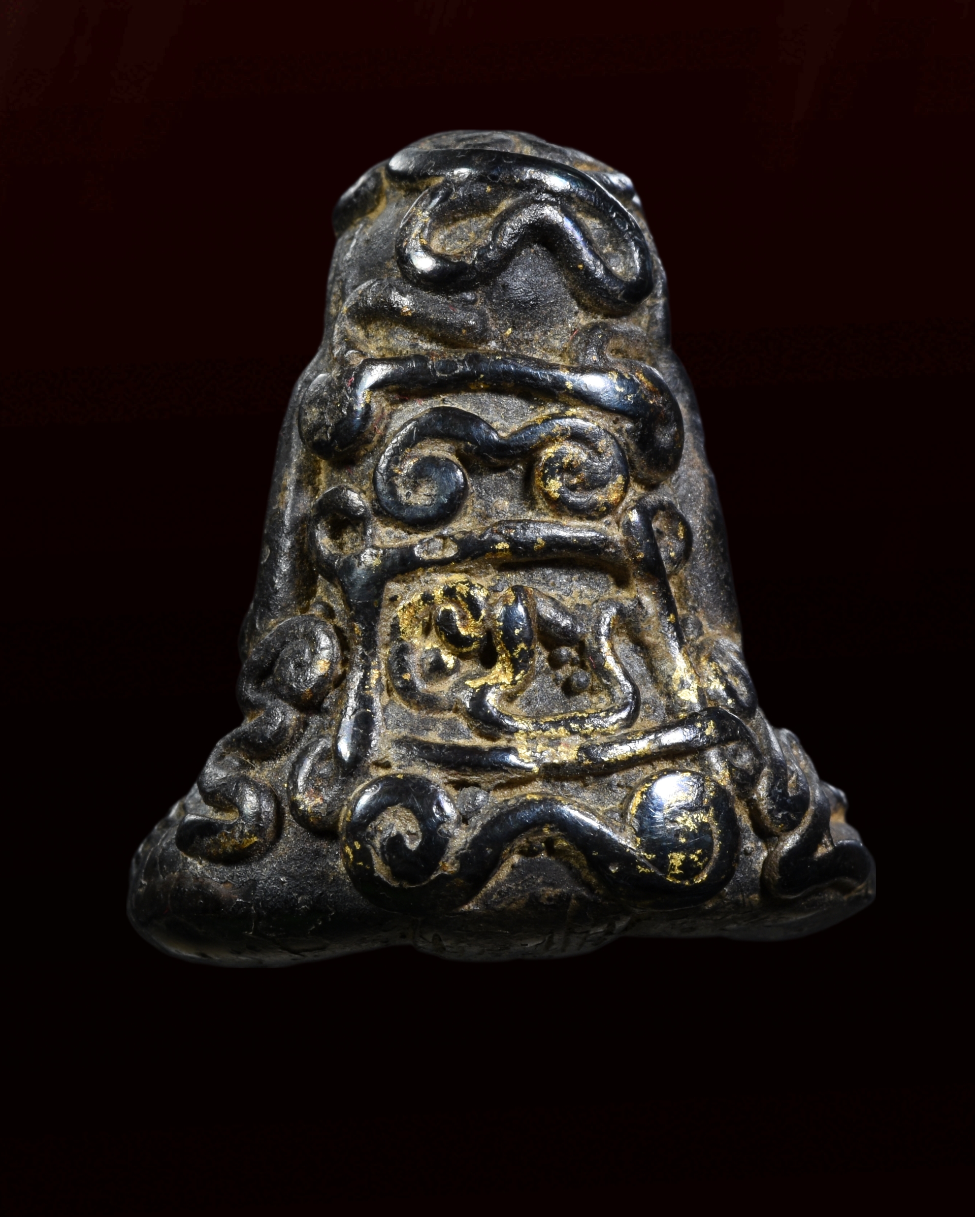 พระปิดตาหลวงพ่อทับ เนื้อเมฆพัตร หลังยันต์ยุ่ง