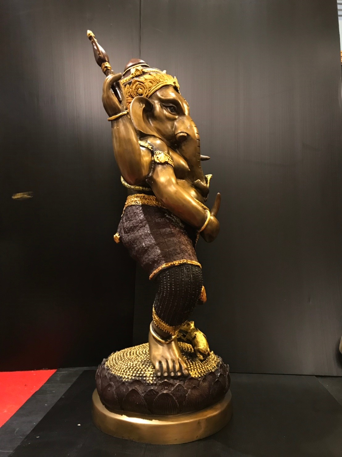 พระพิฆเนศ ปางลีลา หน้าตัก 16 นิ้ว