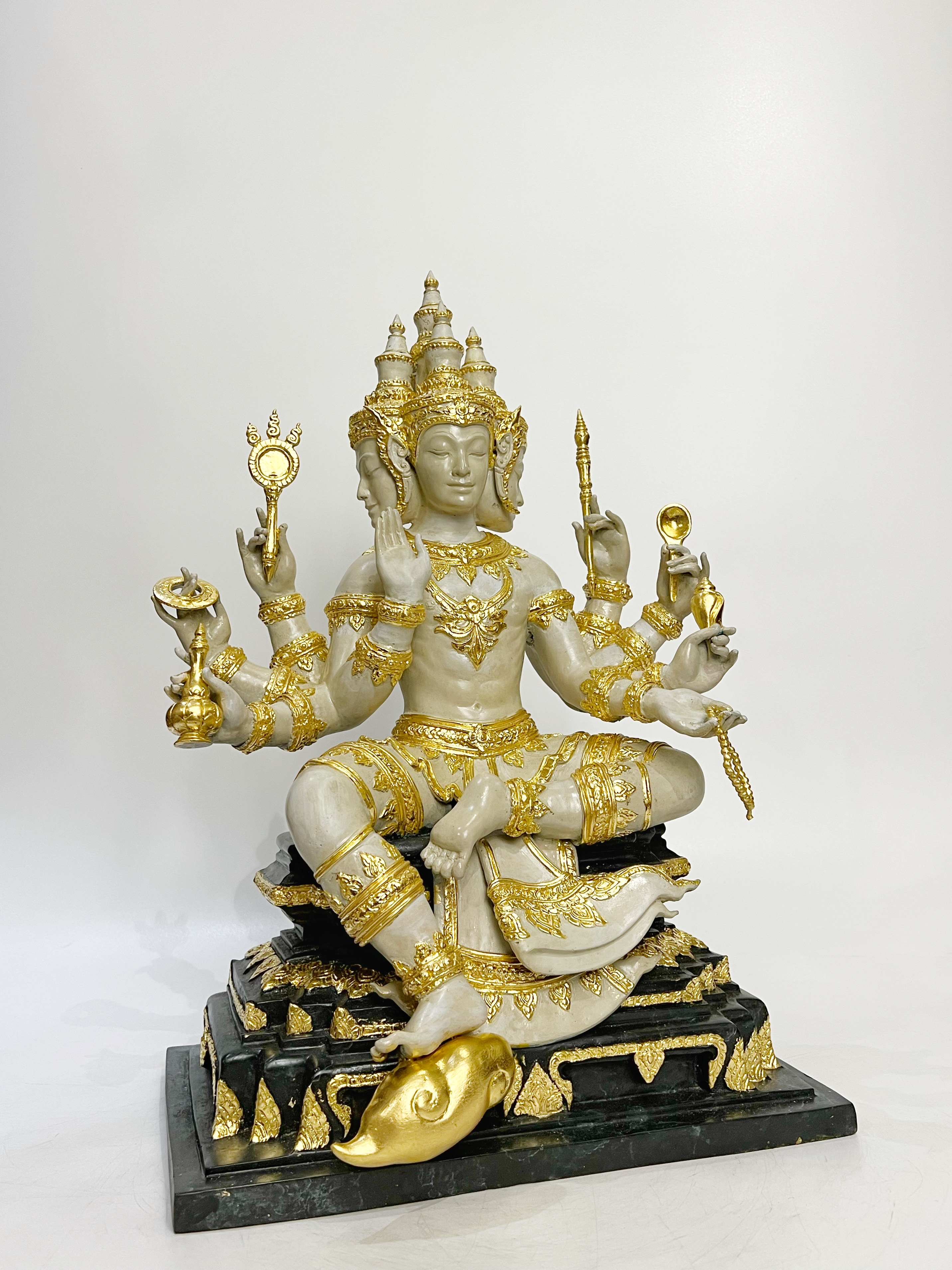 พระพรหมรวยเหนือเมฆ หน้าตัก 9 นิ้ว (หมายเลข 2)