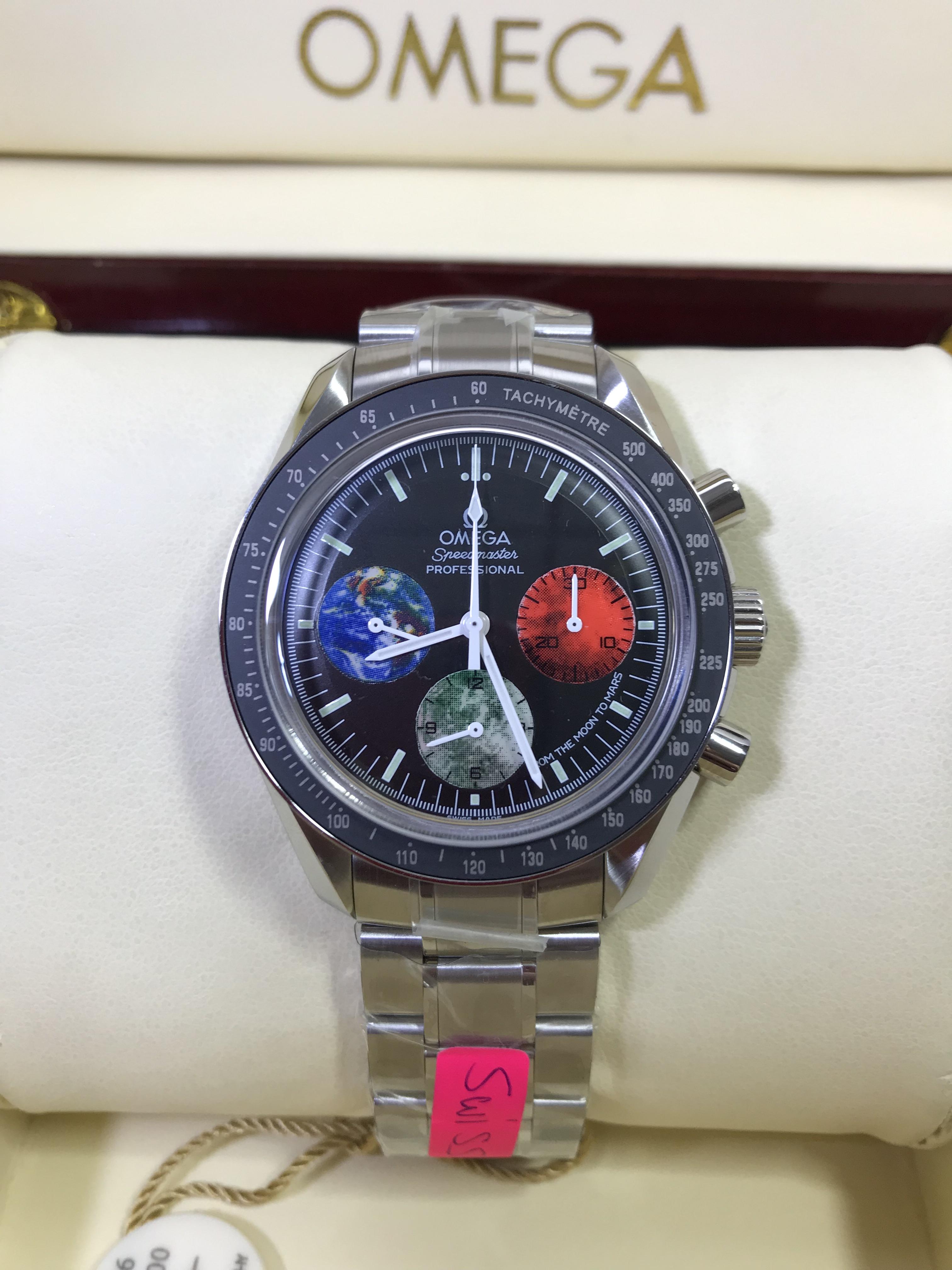 Omega Speedmaster Moonwatch