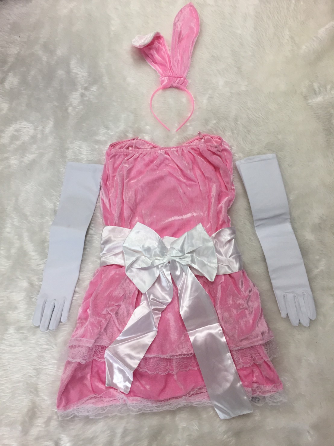 ชุดกระต่ายน้อย บันนี่เกิร์ล กำมะหยี่ สีชมพู ดำ แดง