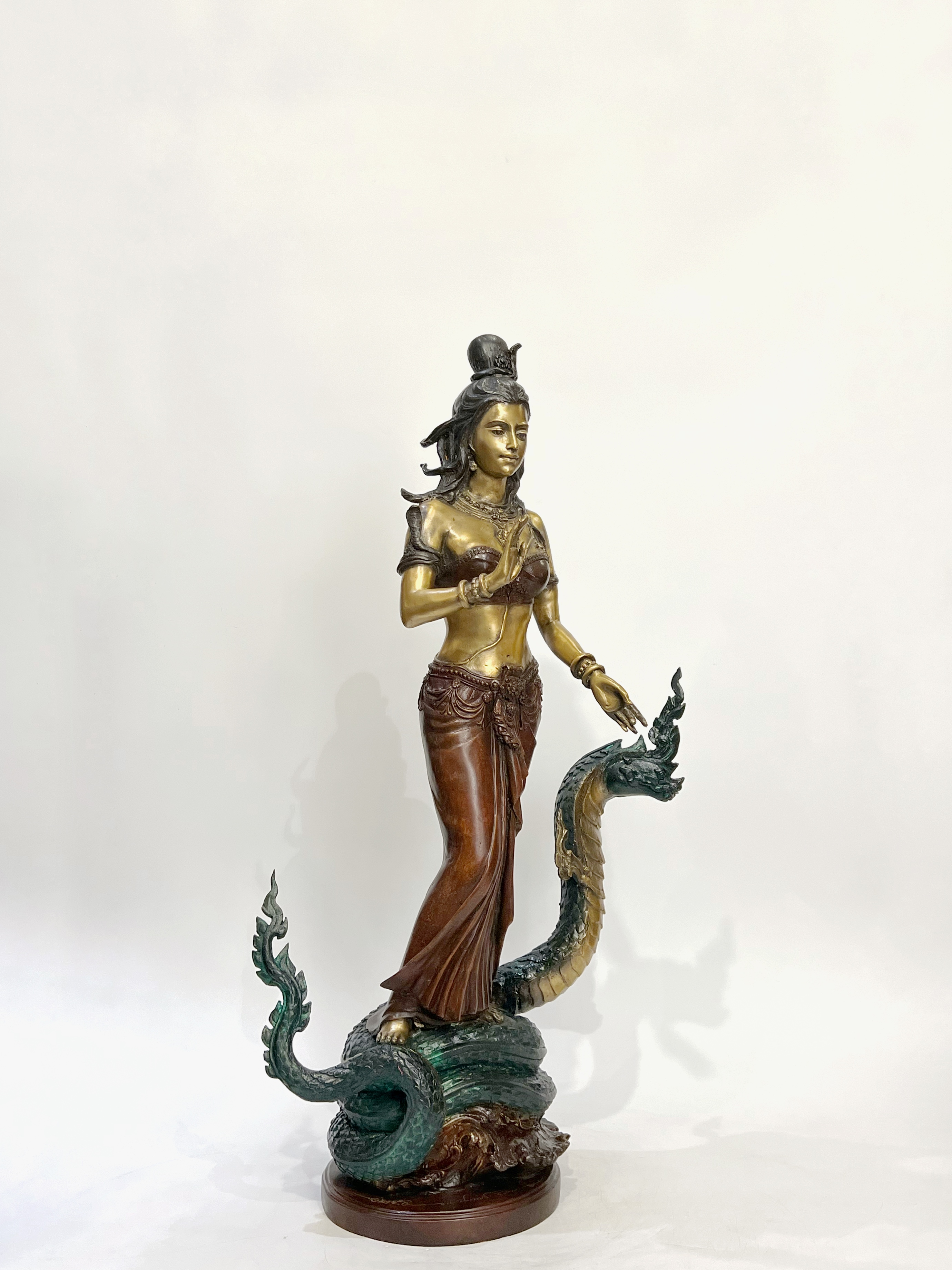 นาคาธิปดีศรีสุทโธ และ นาคีศรีปทุมมา (ขนาดสูง 79 cm)