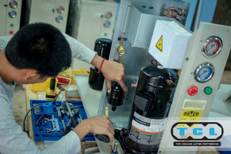 ชุดคอนเด็นซิ่งห้องเย็น Copeland 3HP คอยล์เย็น และตู้คอนโทรลครบชุด ประกอบสำเร็จ