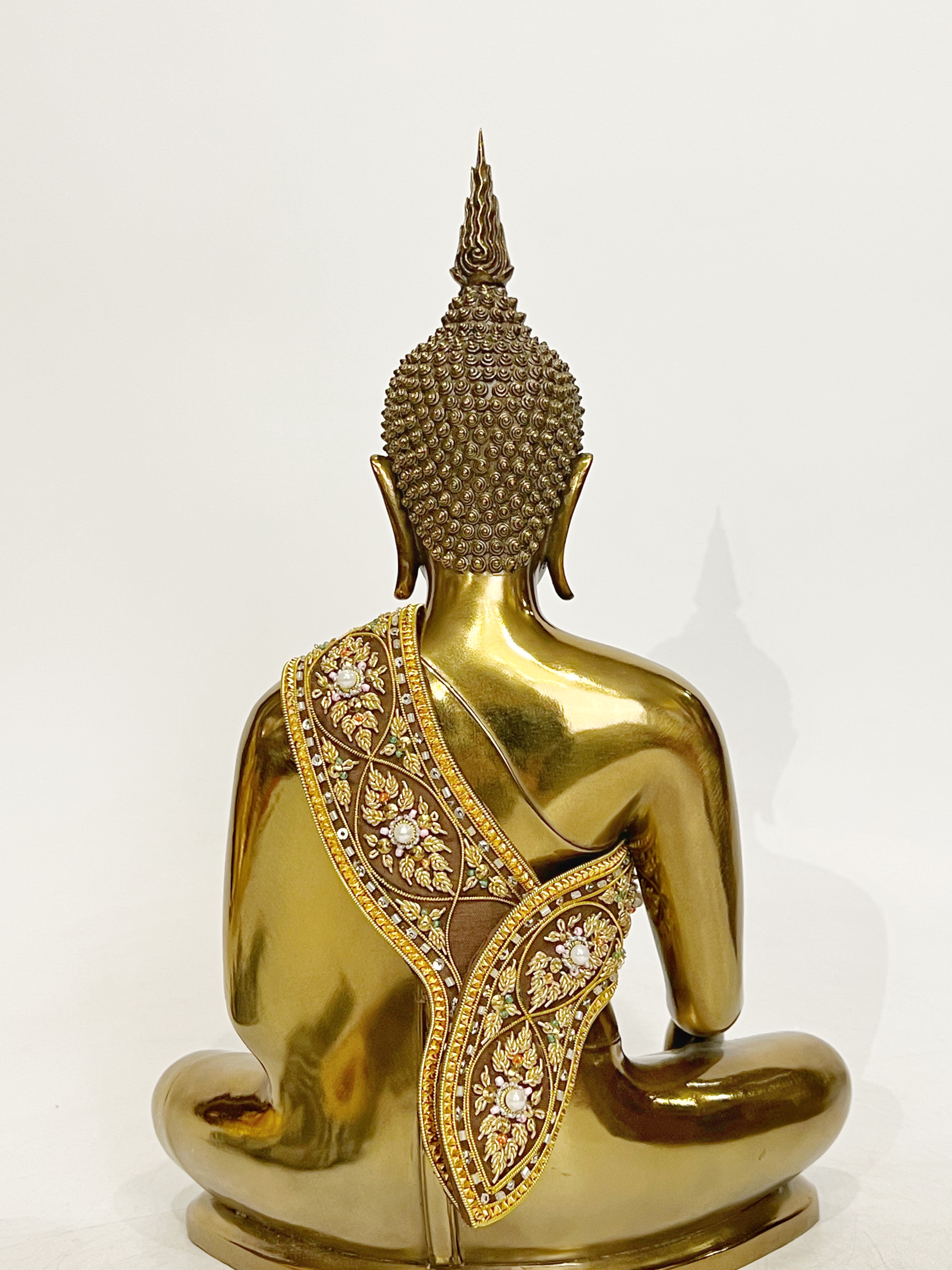 สังฆาฏิปักดิ้นทอง สำหรับพระพุทธรูปขนาดหน้าตัก 9 นิ้ว