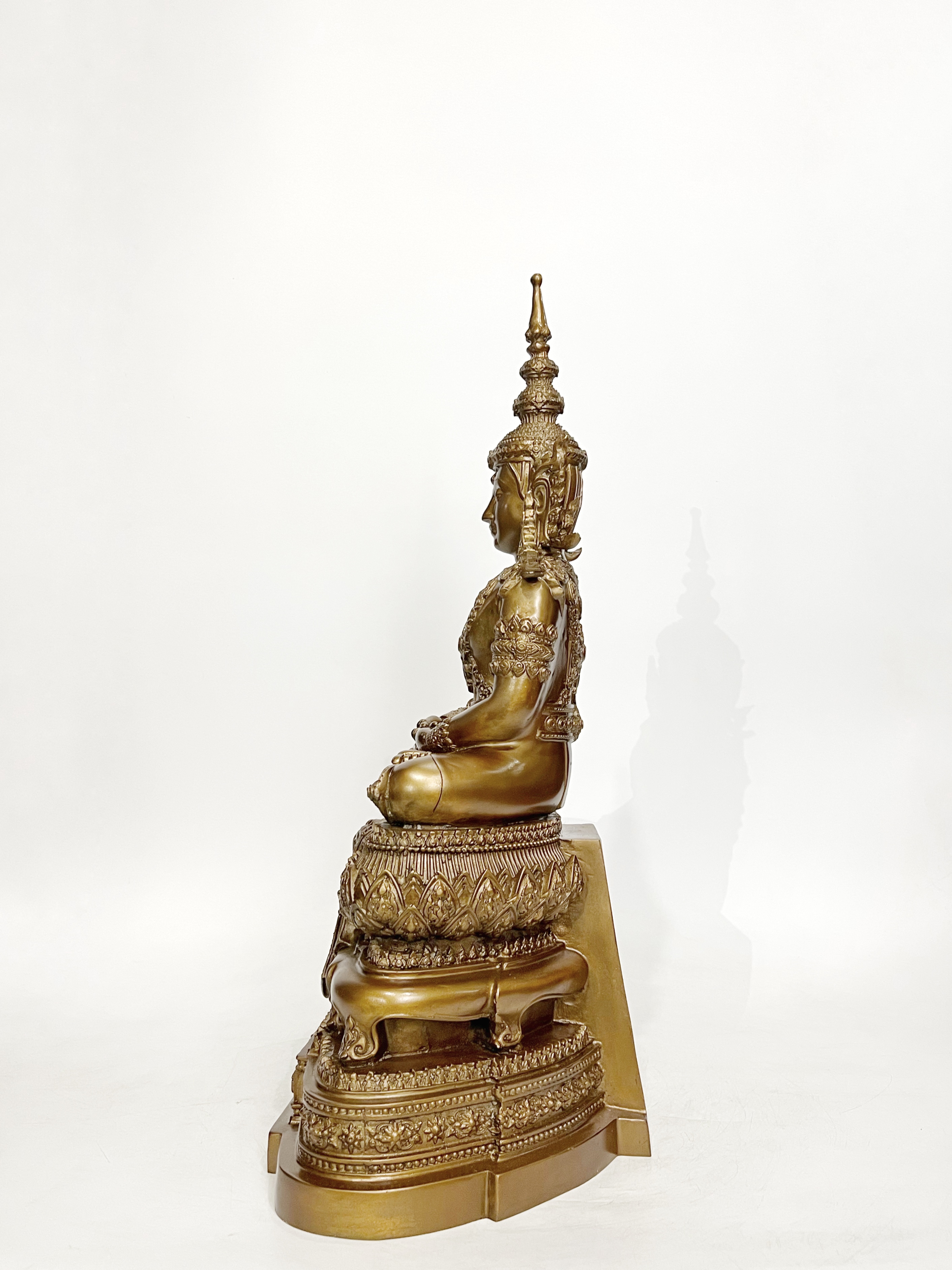 พระแก้วมรกต ทรงเครื่องฤดูร้อน หน้าตัก 9 นิ้ว