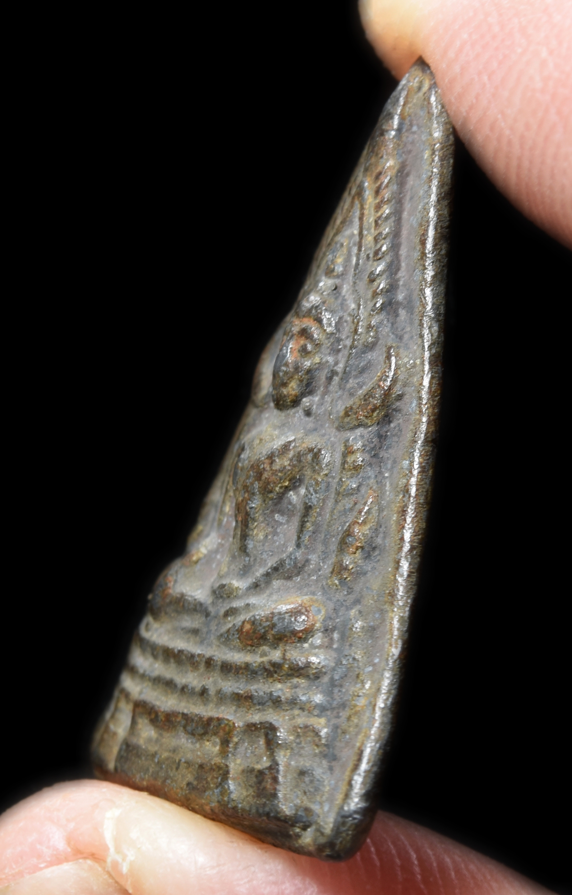 พระพุทธชินราช องค์เล็ก เนื้อชินสนิมแดง