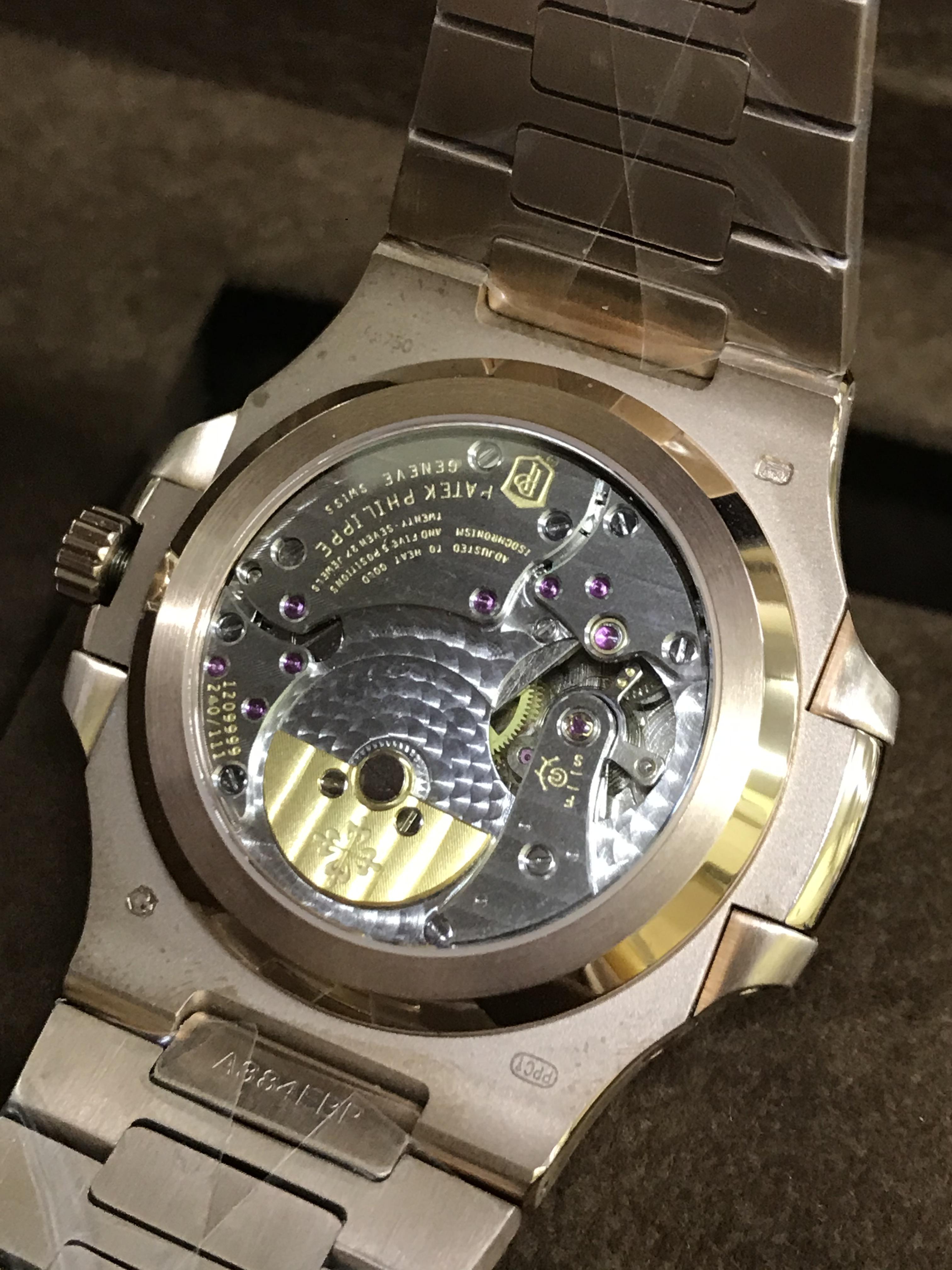Patek Philippe Nautilus 5712/R-001