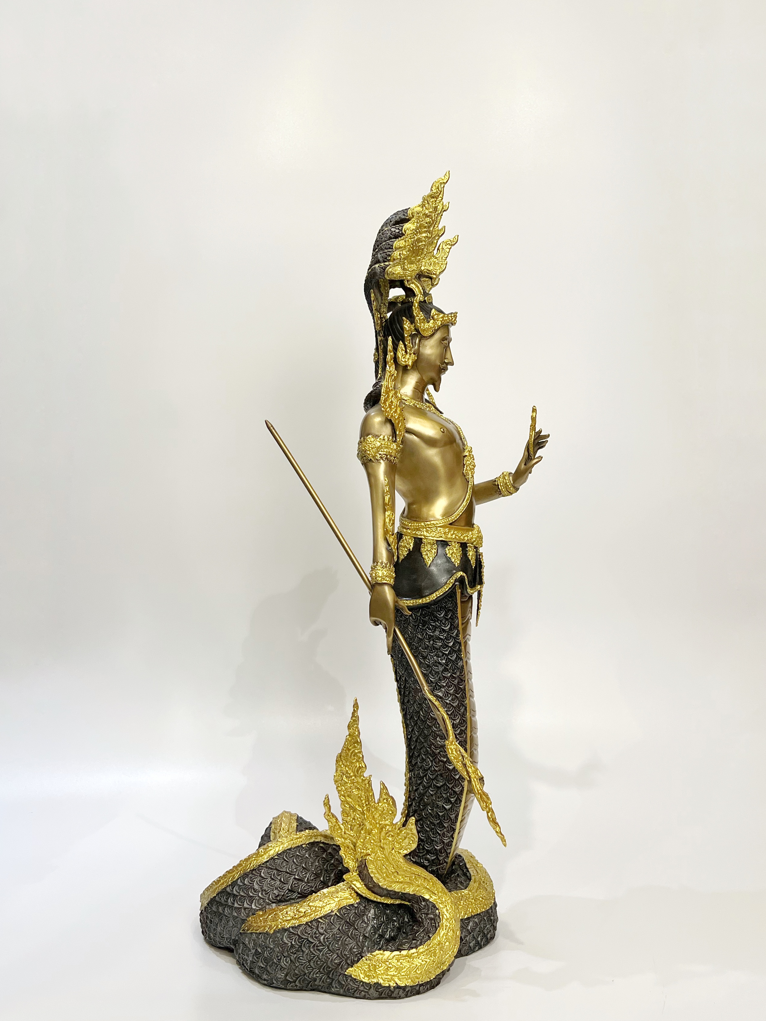 ปู่นาคราช หน้าตัก 12 นิ้ว