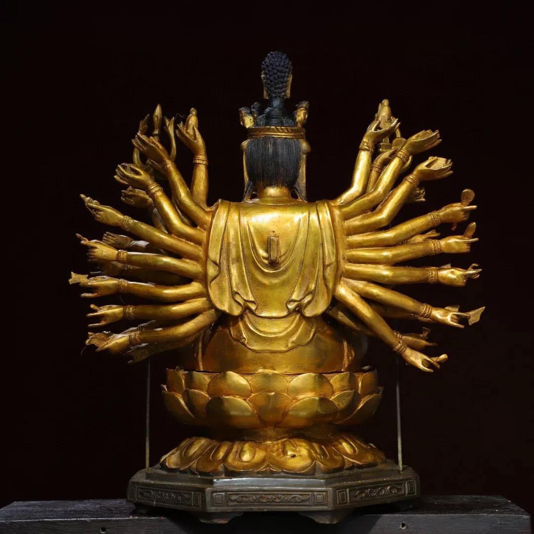 Pre-Order : พระโพธิสัตว์กวนอิม เจ้าแม่กวนอิม ปางพันมือ สูง 53 cm