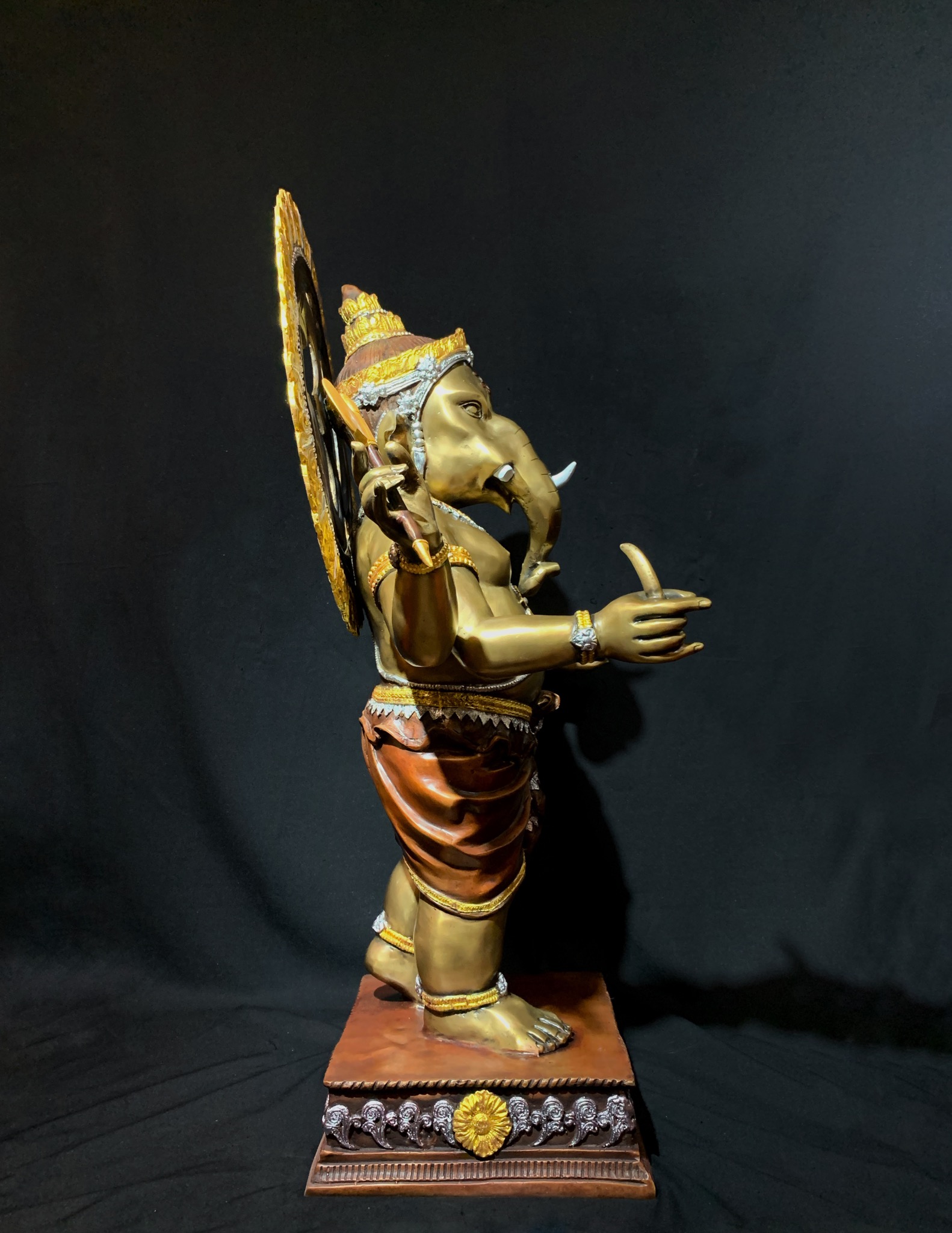 พระพิฆเนศ ปางเอกทันตะ หน้าตัก 16 นิ้ว