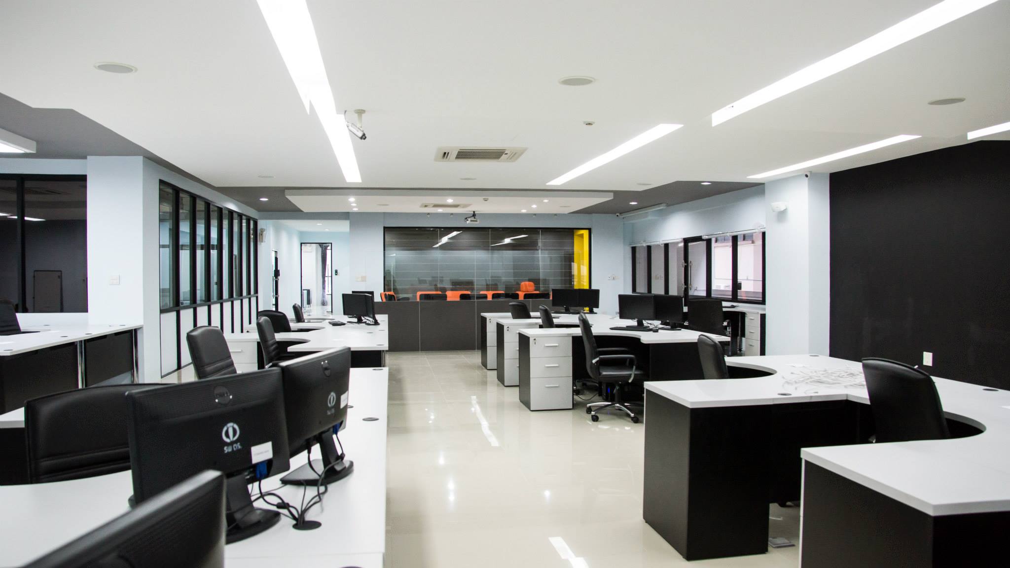 ติดตั้งระบบเสียงและภาพ "ศูนคอมพิวเตอร์ ( CTC ) โรงพยาบาลตำรวจ