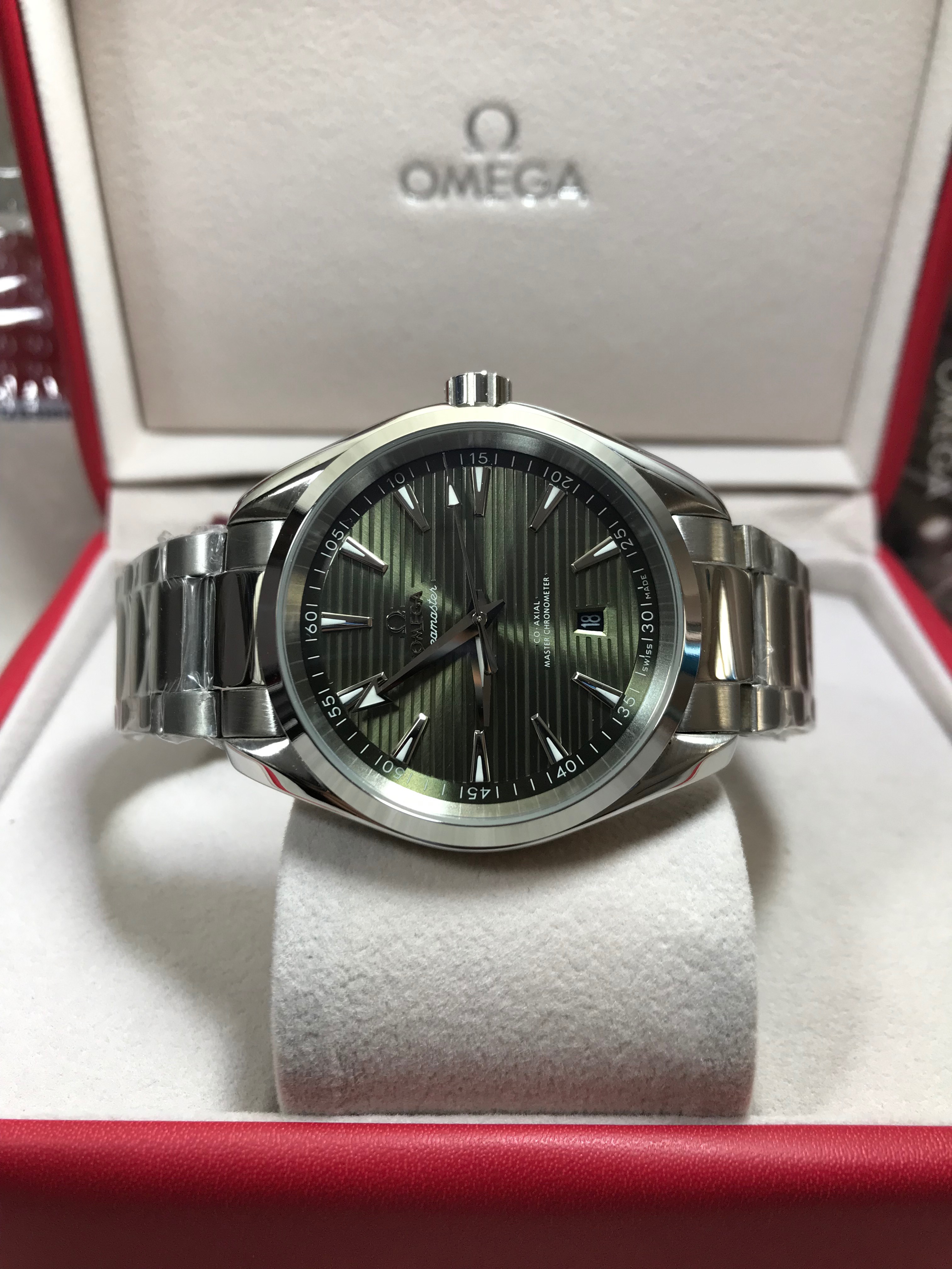 OMEGA Seamaster Aqua terra