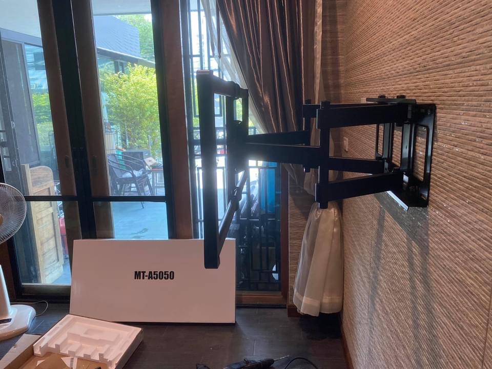 JMTVSTAND MT-A5050 ขาแขวนทีวีแบบสวิงตัวใหญ่สุด ขนาด 60"-100"นิ้ว วัสดุเหล็กหนาแข็งแรง สวิง-ก้ม/เงยได้0964746498