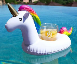 ที่วางแก้วเป่าลม ยูนิคอร์น Inflatable Unicorn Cup Holder