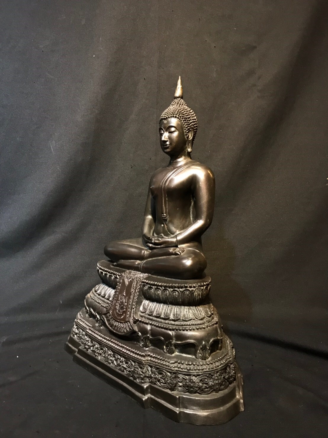 พระพุทธพรรณีศรีธรรมไภสัช (3องค์)