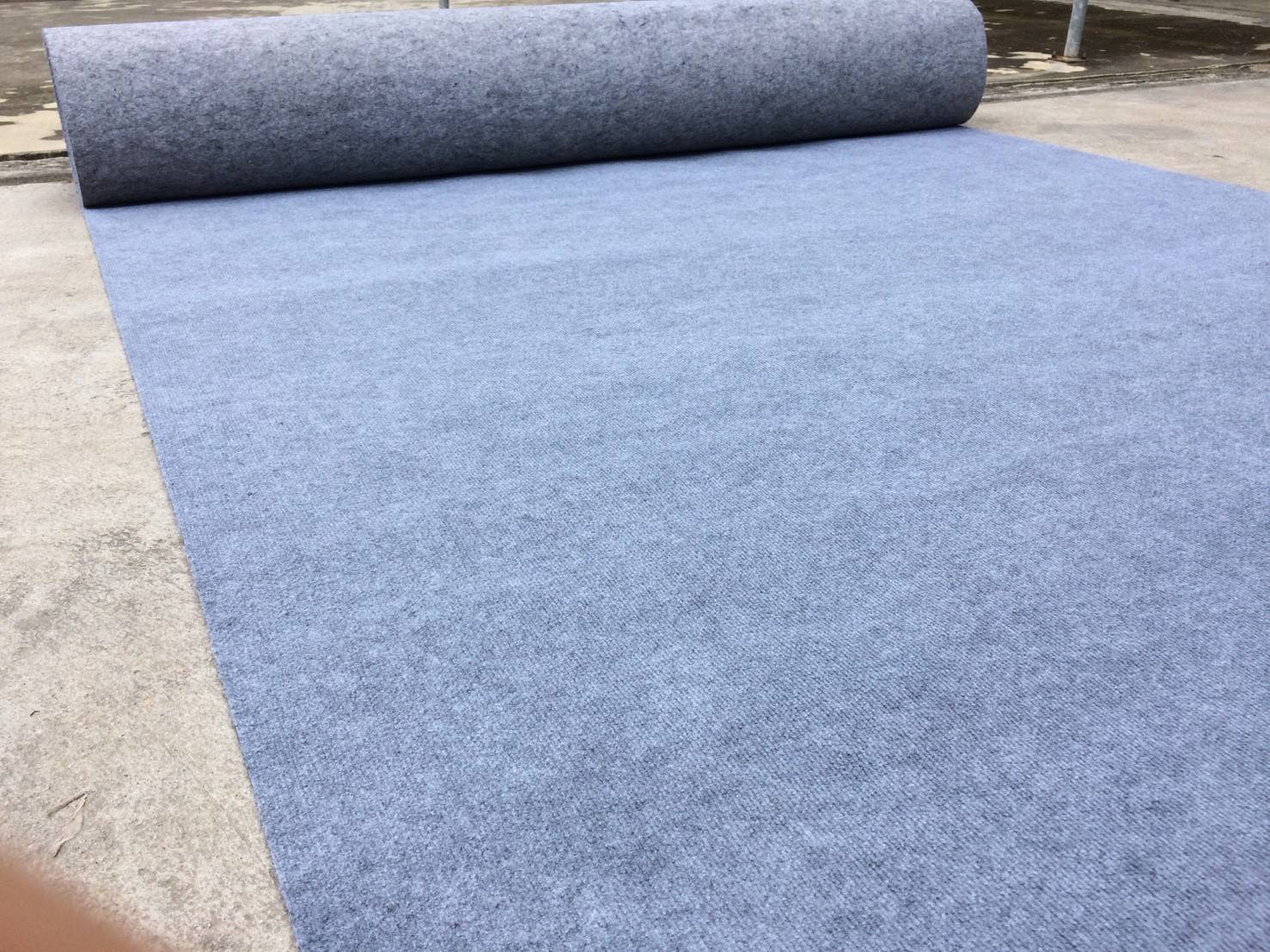 พรมลูกฟูก หรือพรมปูวัด สีเทาควันบุหรี่ 018 หนา 4-6 มิล