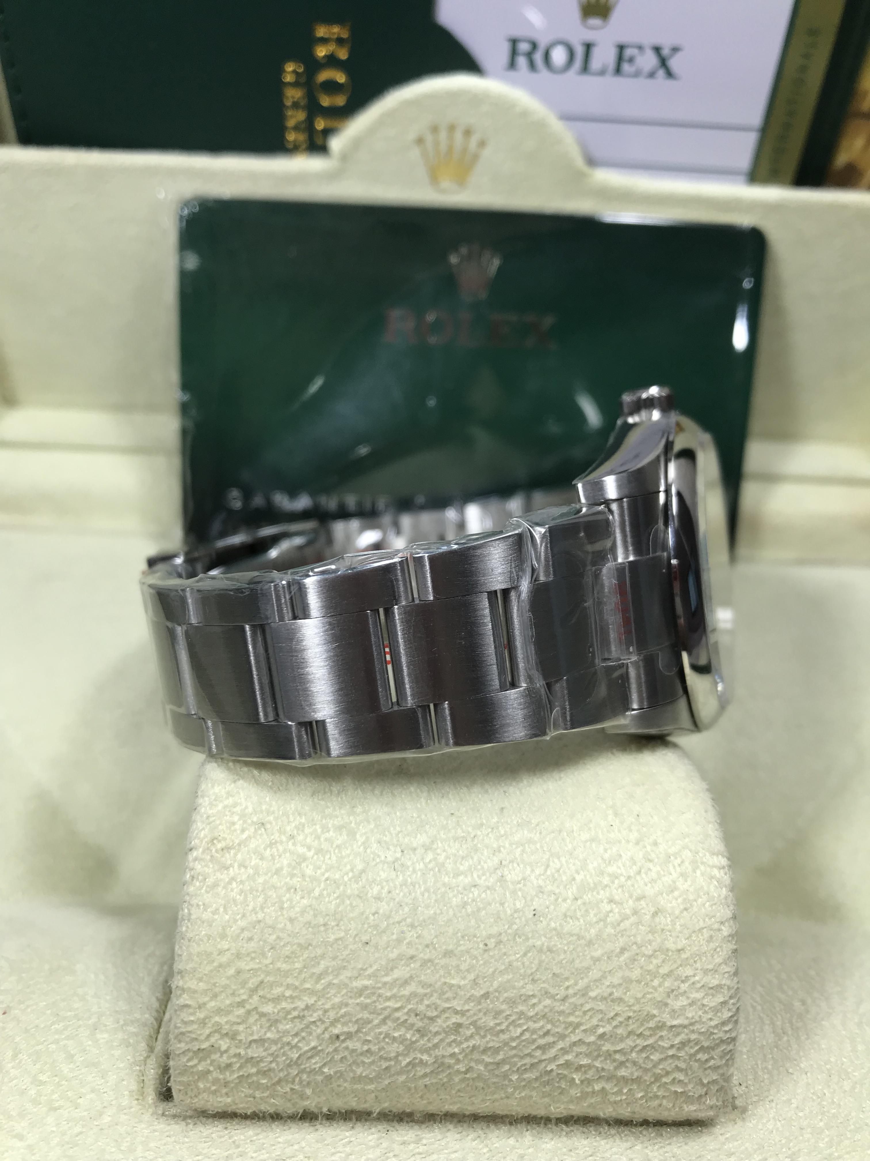 Rolex Oyster Perpetual 36 (Swiss EW)