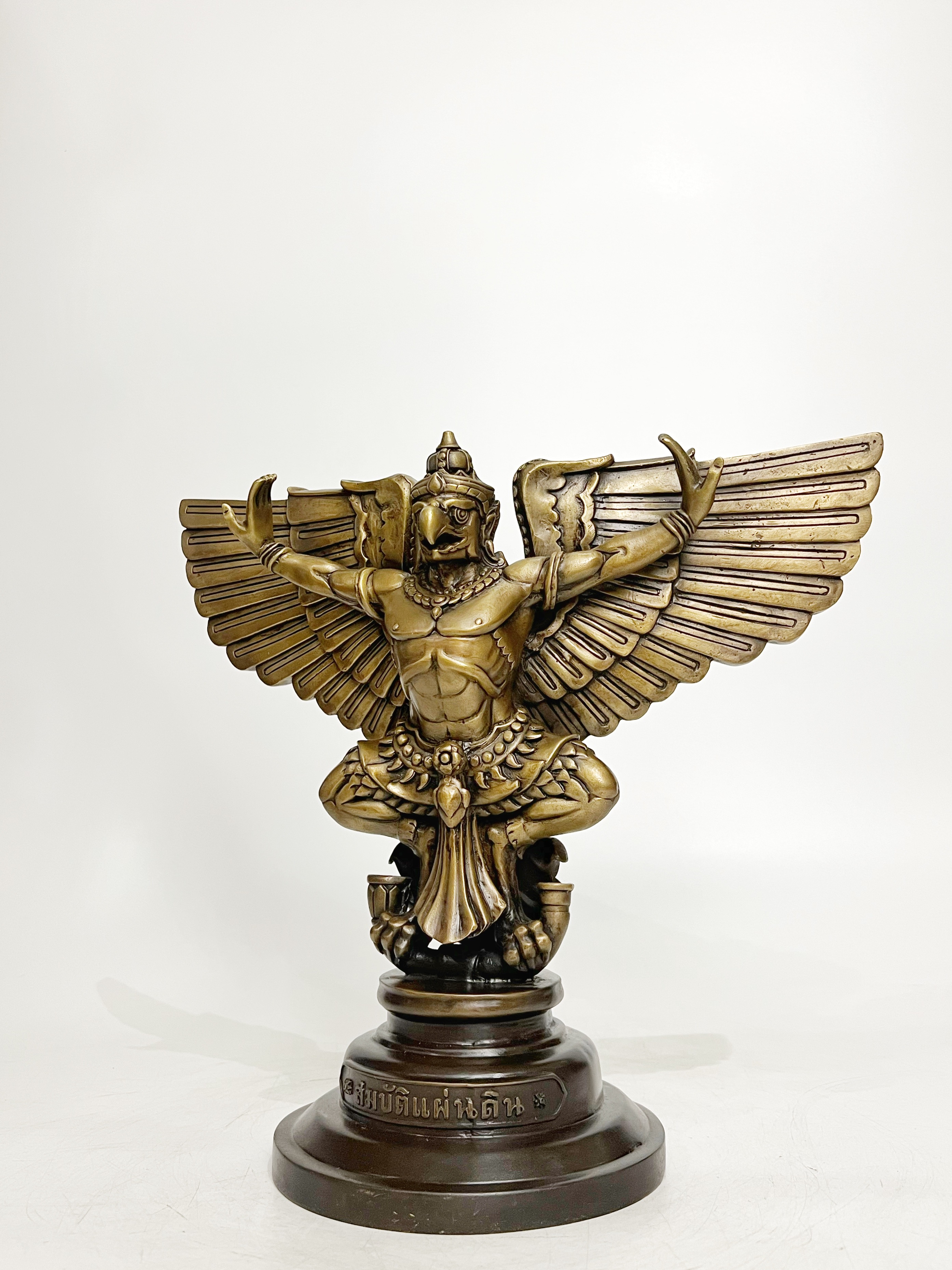 พญาครุฑ สมบัติแผ่นดิน สูง 12 นิ้ว (หมายเลข 271)