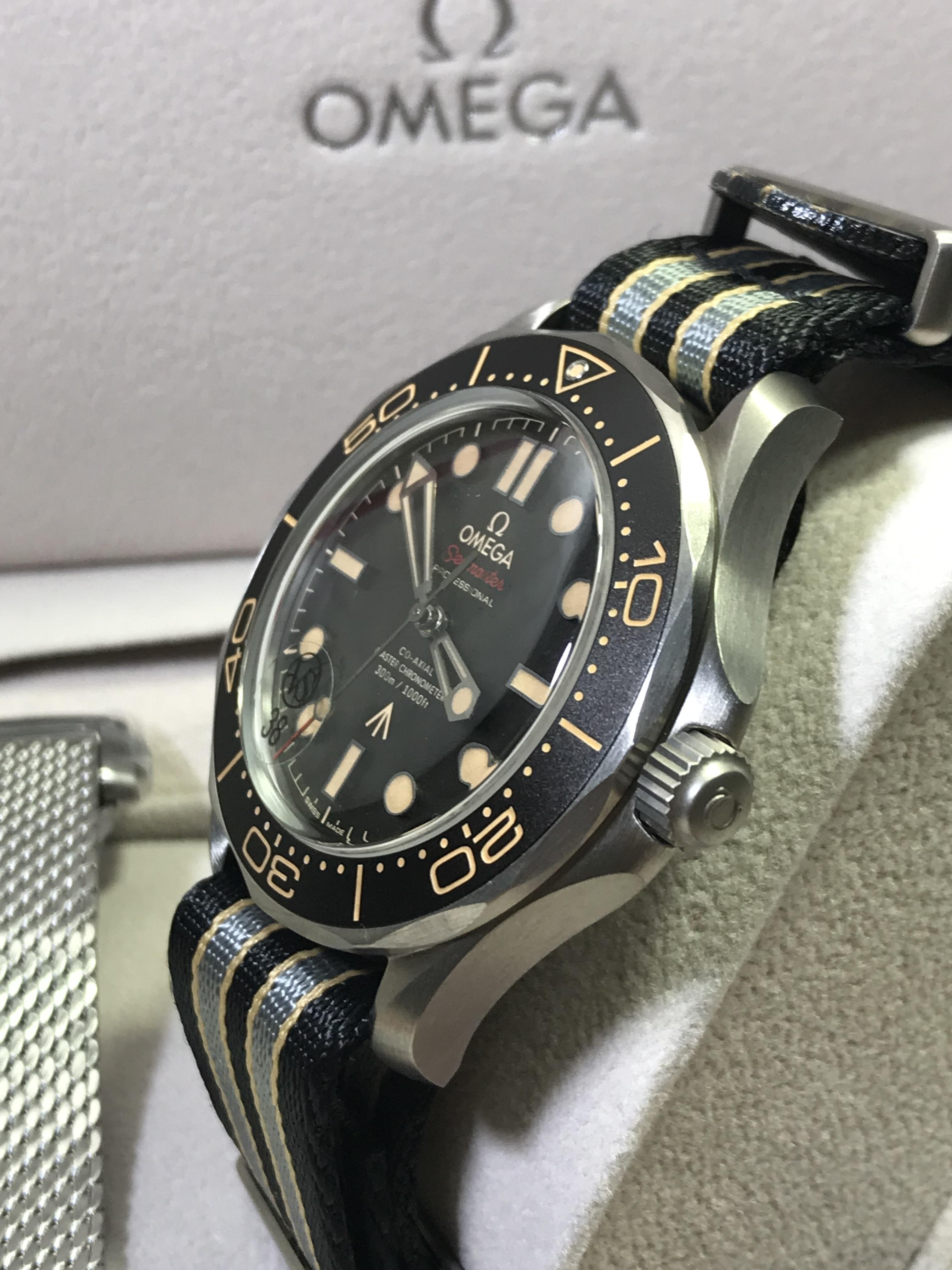 Omega Seamaster Diver 300M 007 Edition