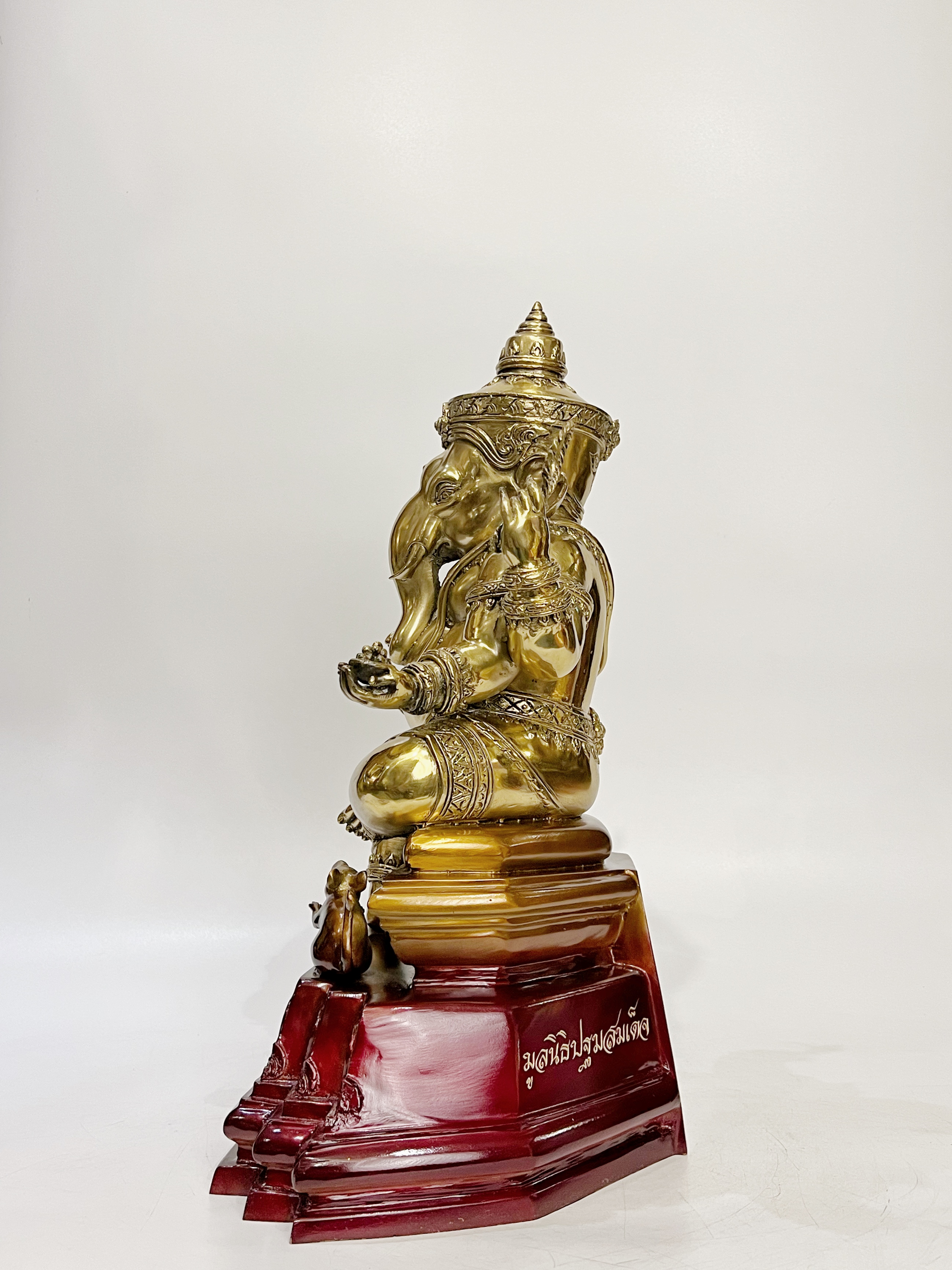 พระพิฆเนศ : พระสิทธิทากายะคณปติ หน้าตัก 9 นิ้ว (หมายเลข 35)