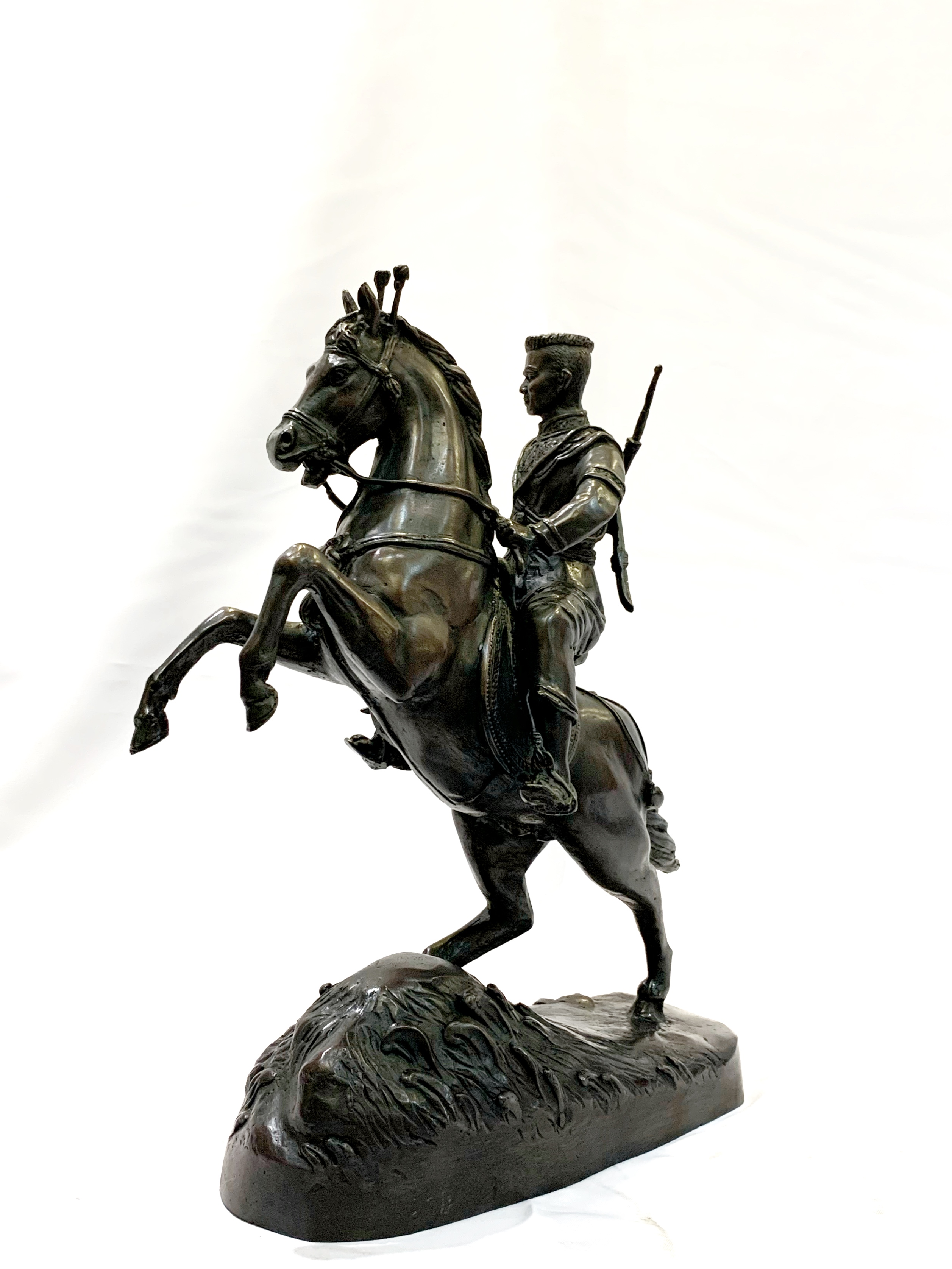 พระนเรศวรมหาราชทรงม้าศึก